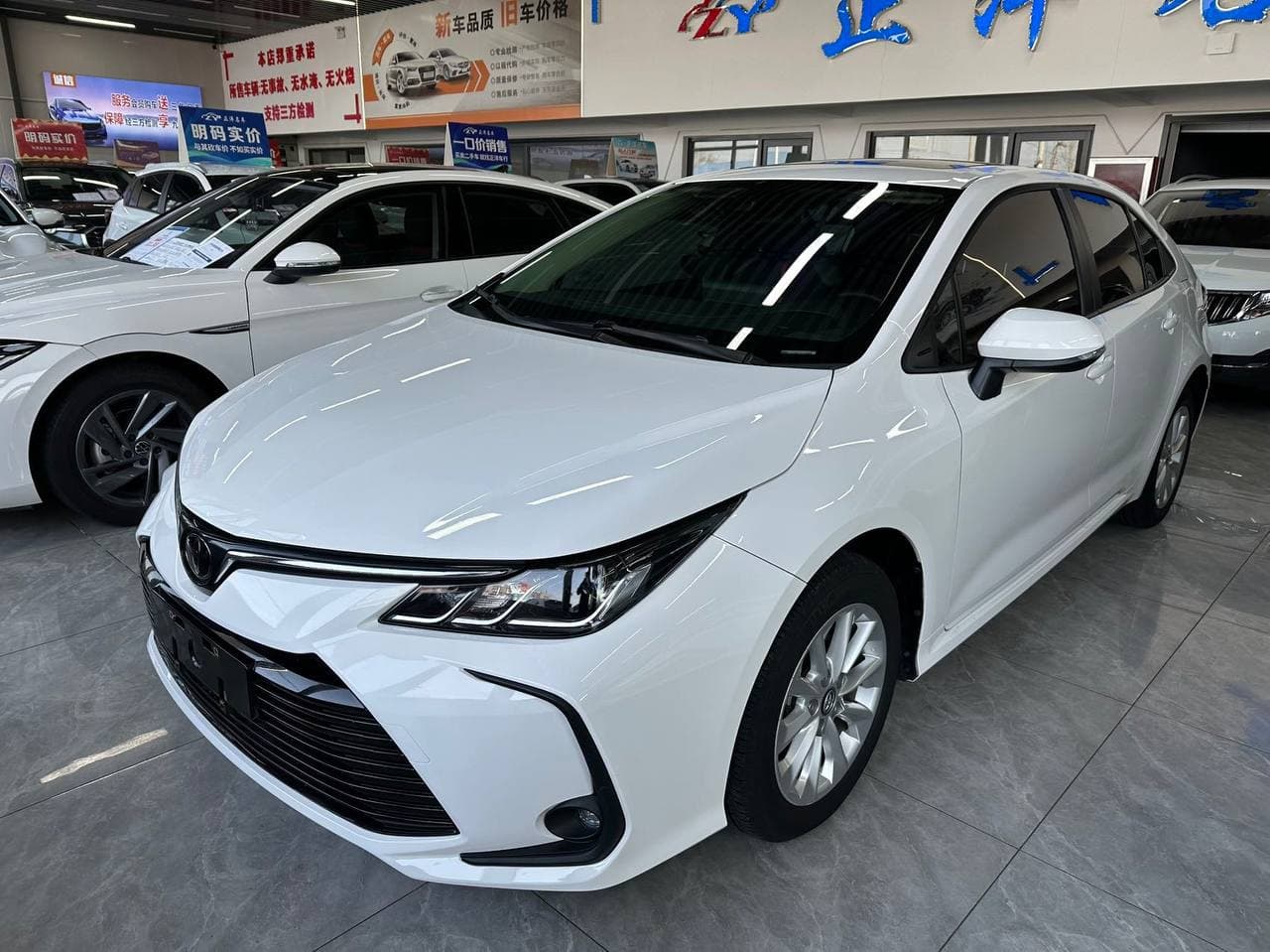 Toyota Corolla - 1