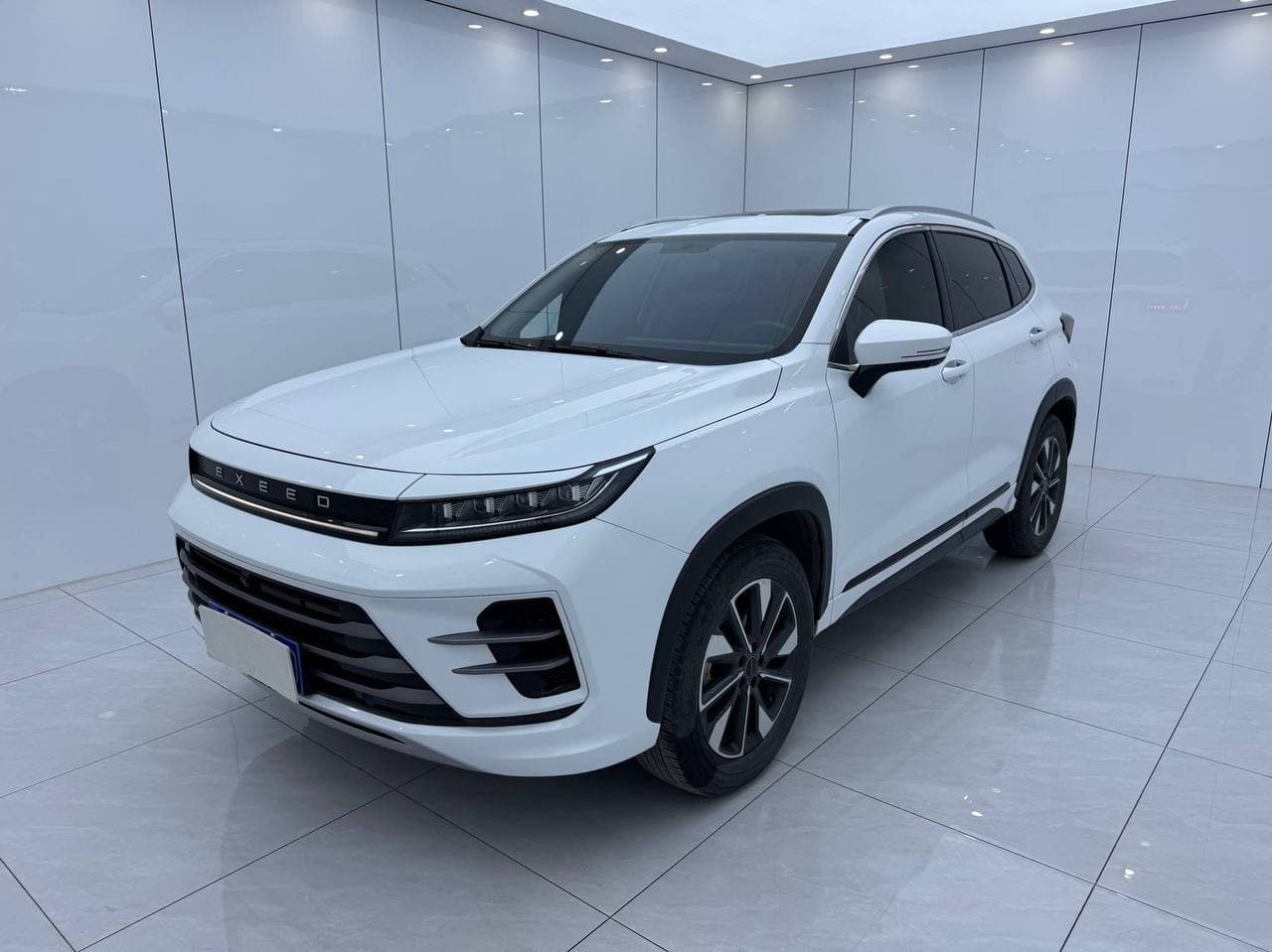 EXEED LX - 1