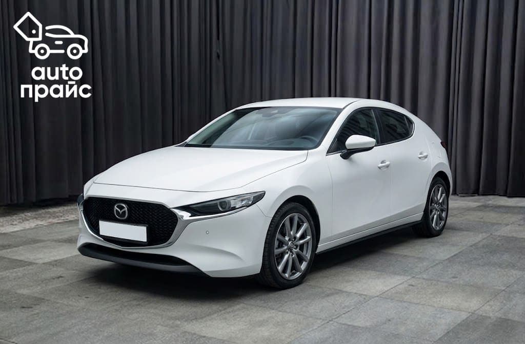 Mazda 3 IV 2021 - 1