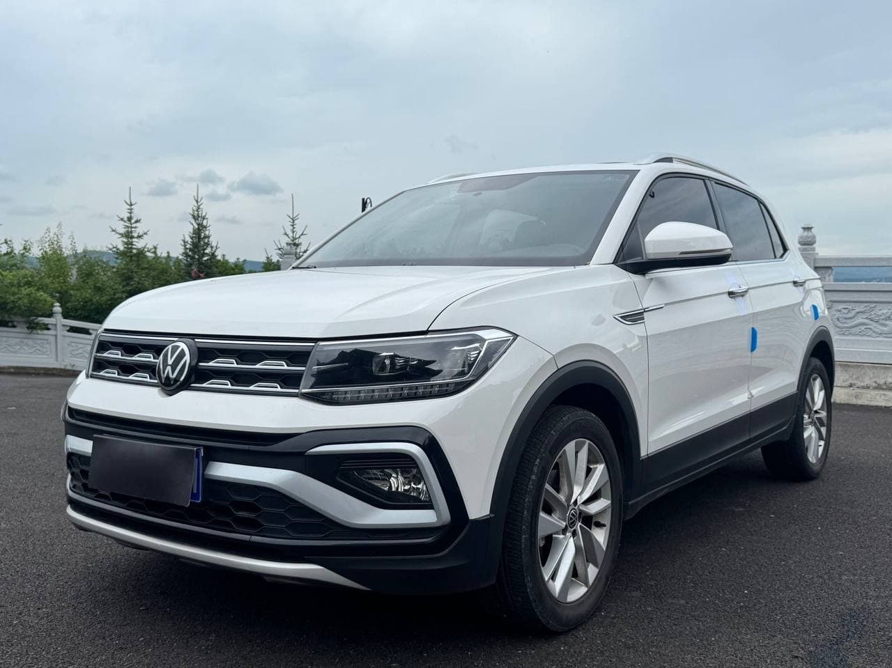 Volkswagen T-Cross - 1