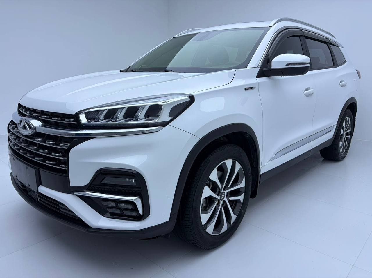 Chery Tiggo 8 - 1