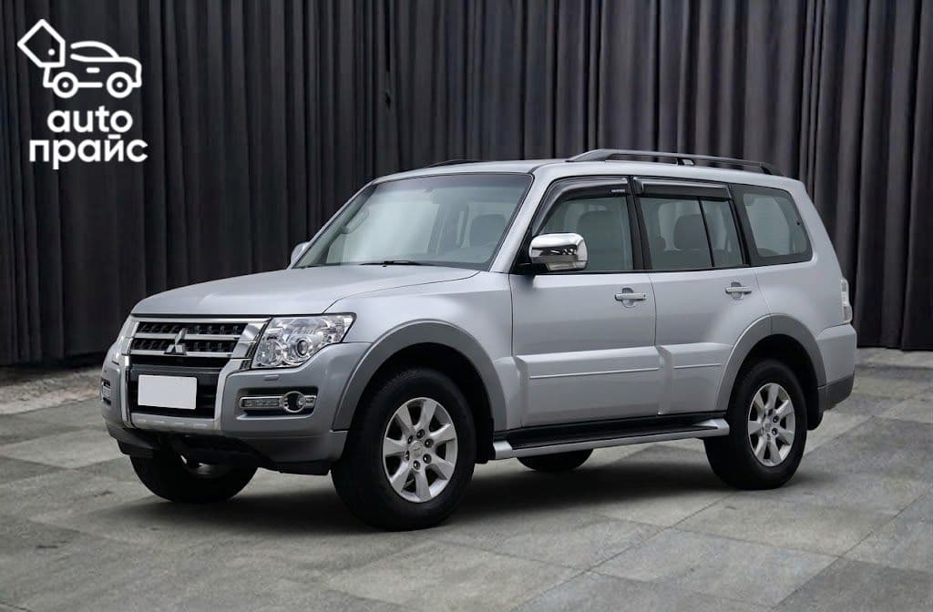 Mitsubishi Pajero 2024 - 1