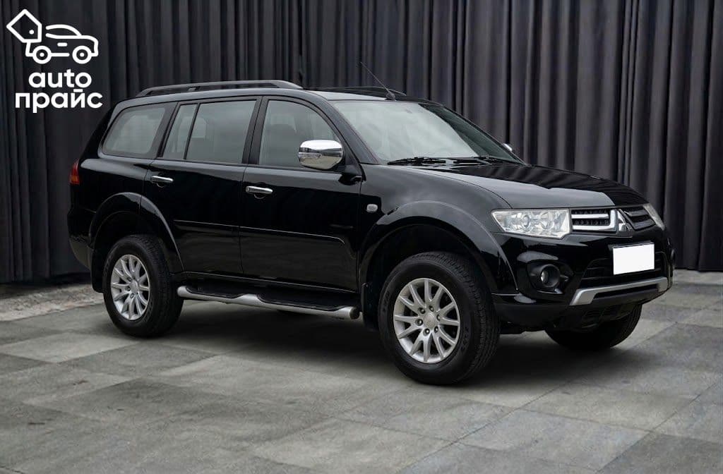 Mitsubishi Pajero Sport 2014 - 1