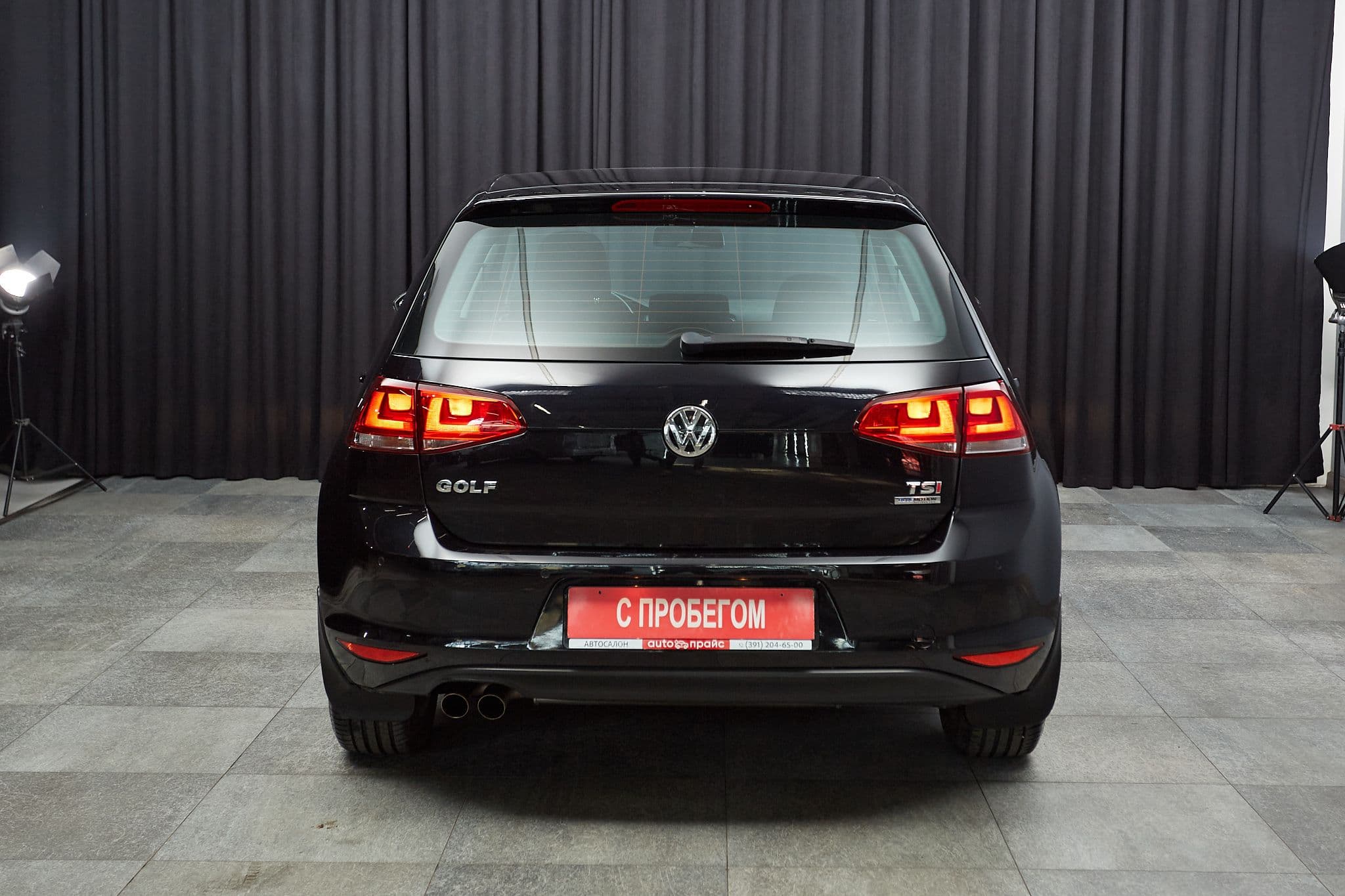 Volkswagen Golf - 5