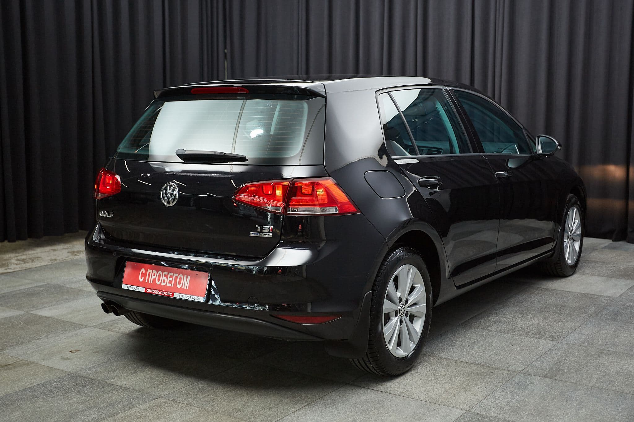 Volkswagen Golf - 4