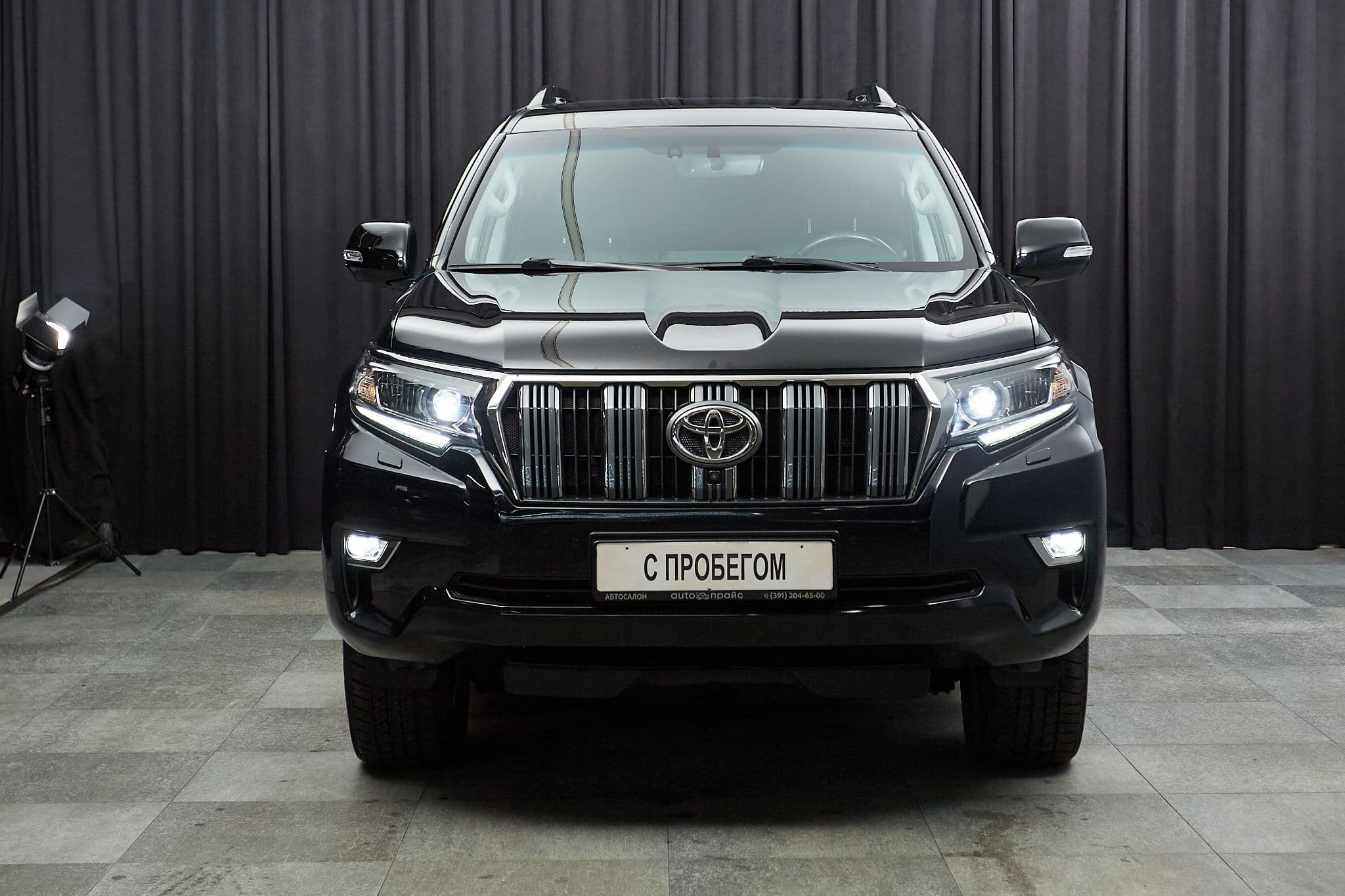 Toyota Land Cruiser Prado - 2