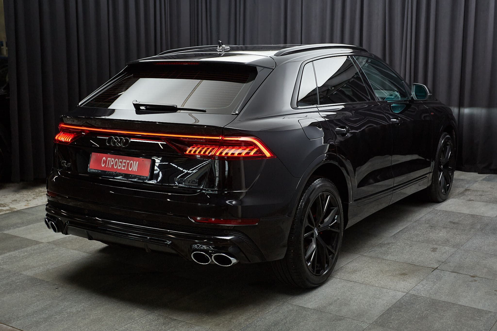 Audi Q8 - 4