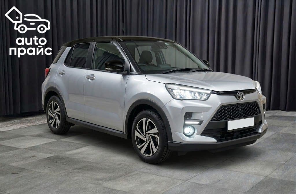 Toyota Raize - 1