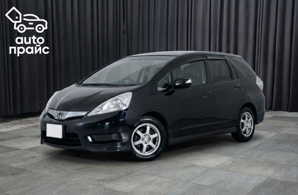 Honda Fit Shuttle - 1