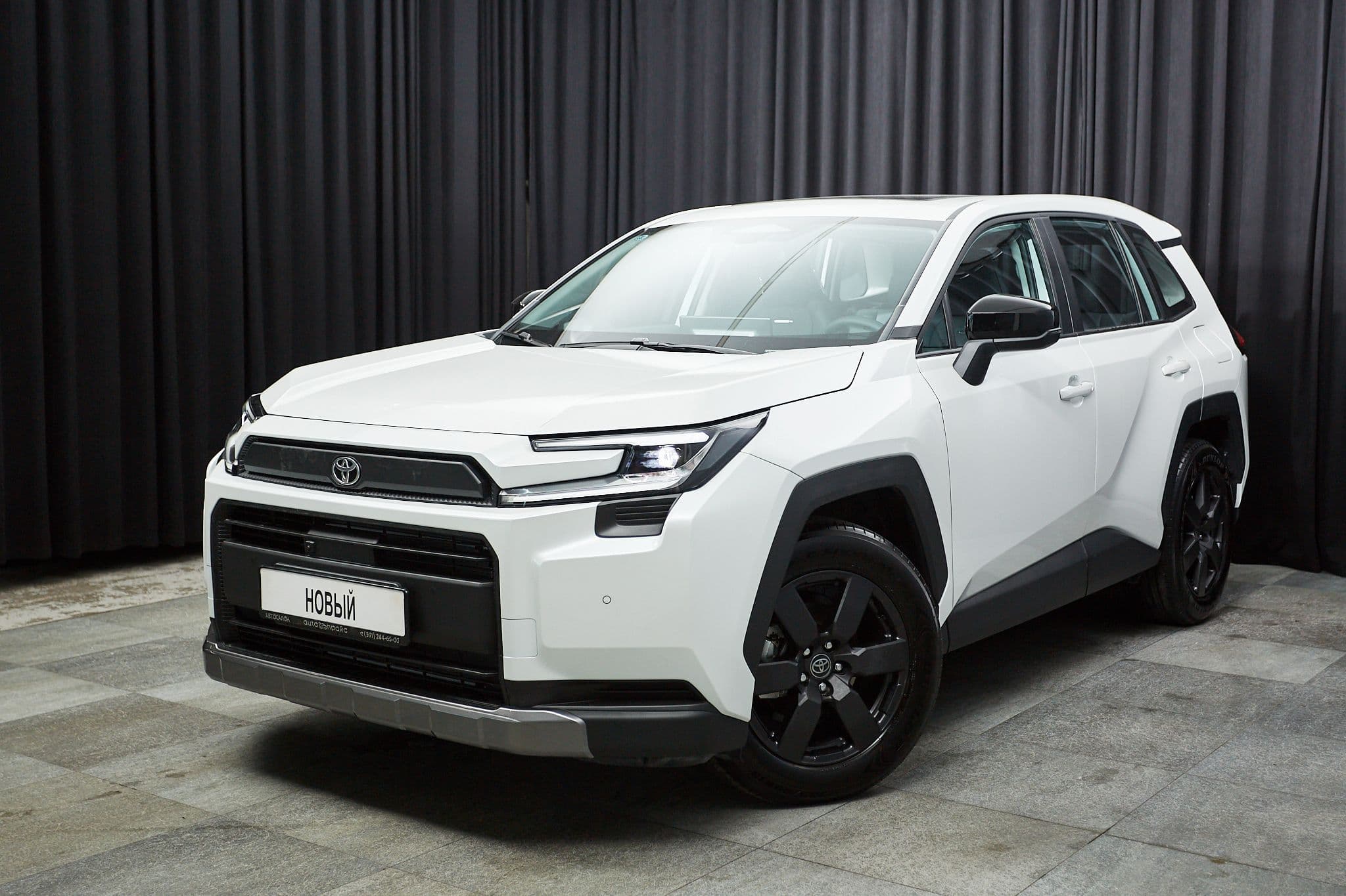 Toyota RAV4 - 1