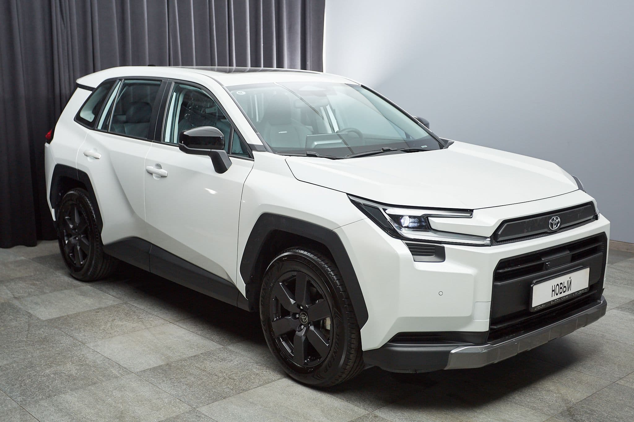 Toyota RAV4 - 3