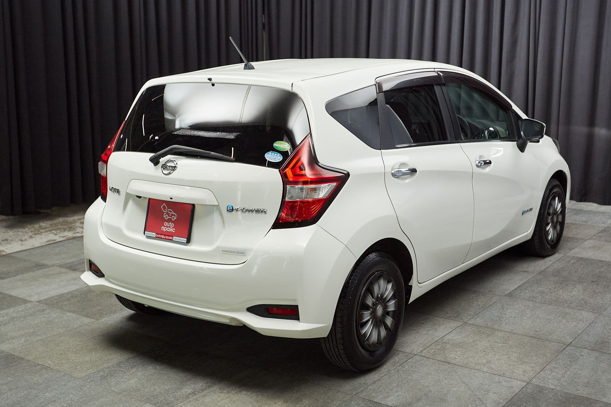 Nissan Note - 4