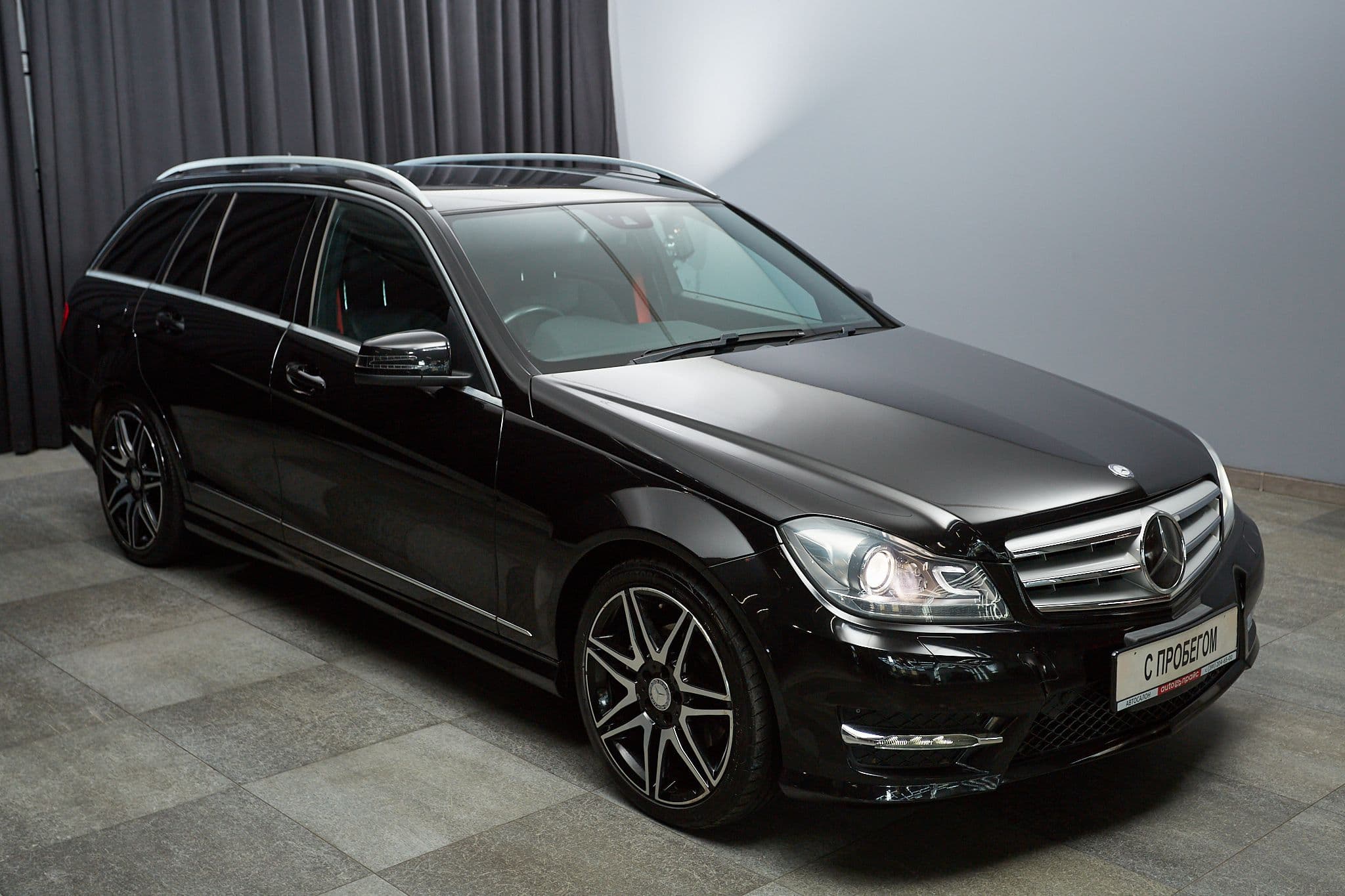 Mercedes-Benz C-180 - 3