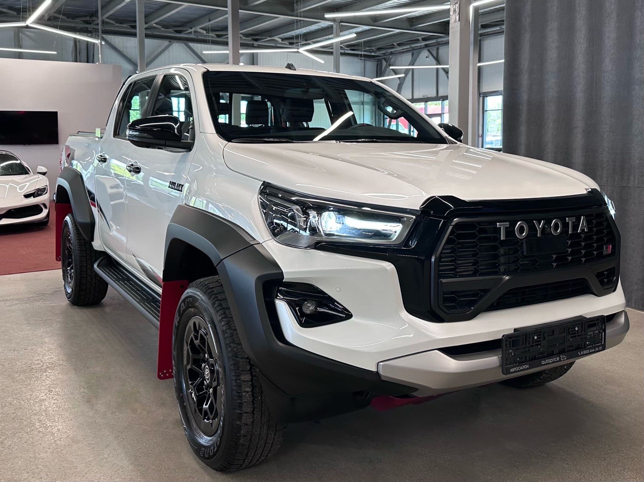 Toyota Hilux - 1