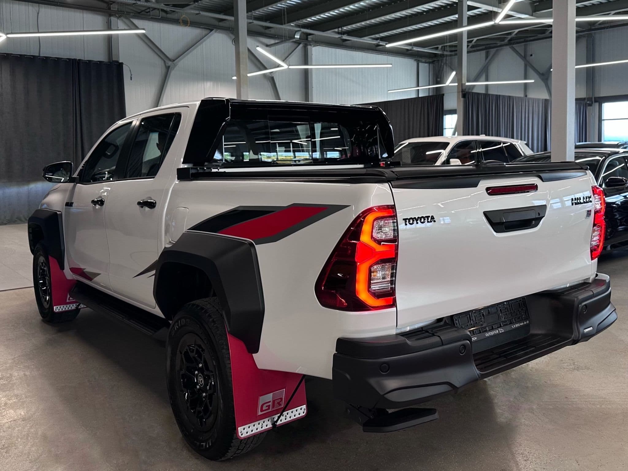 Toyota Hilux - 4