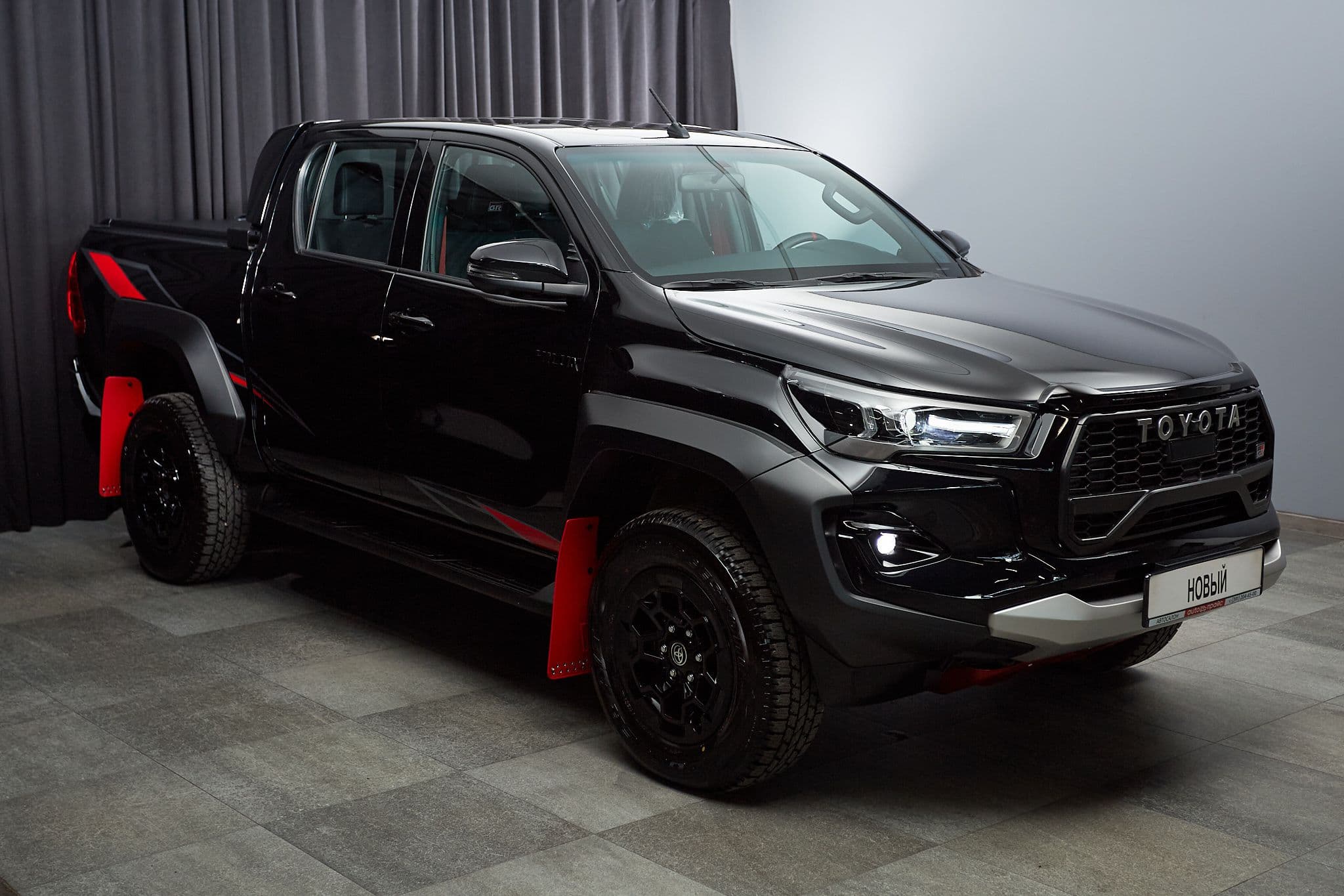 Toyota Hilux - 3