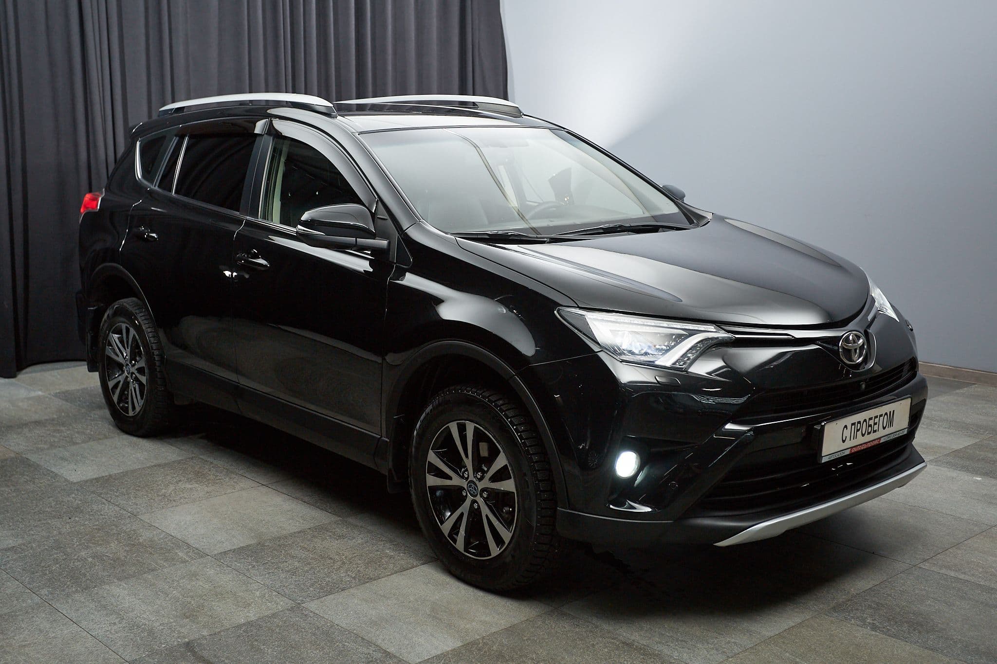 Toyota RAV4 - 3
