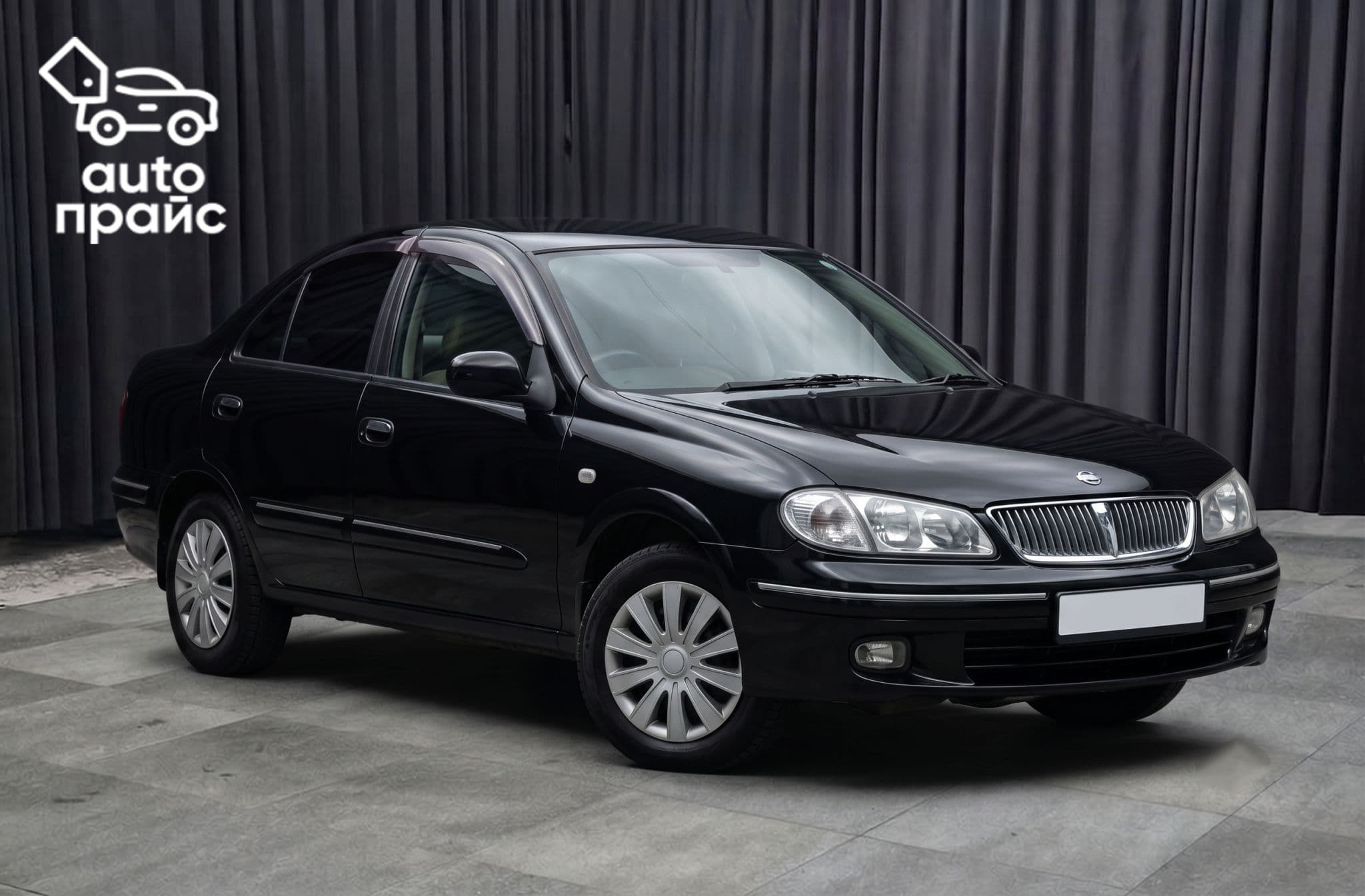 Nissan Bluebird Sylphy - 1