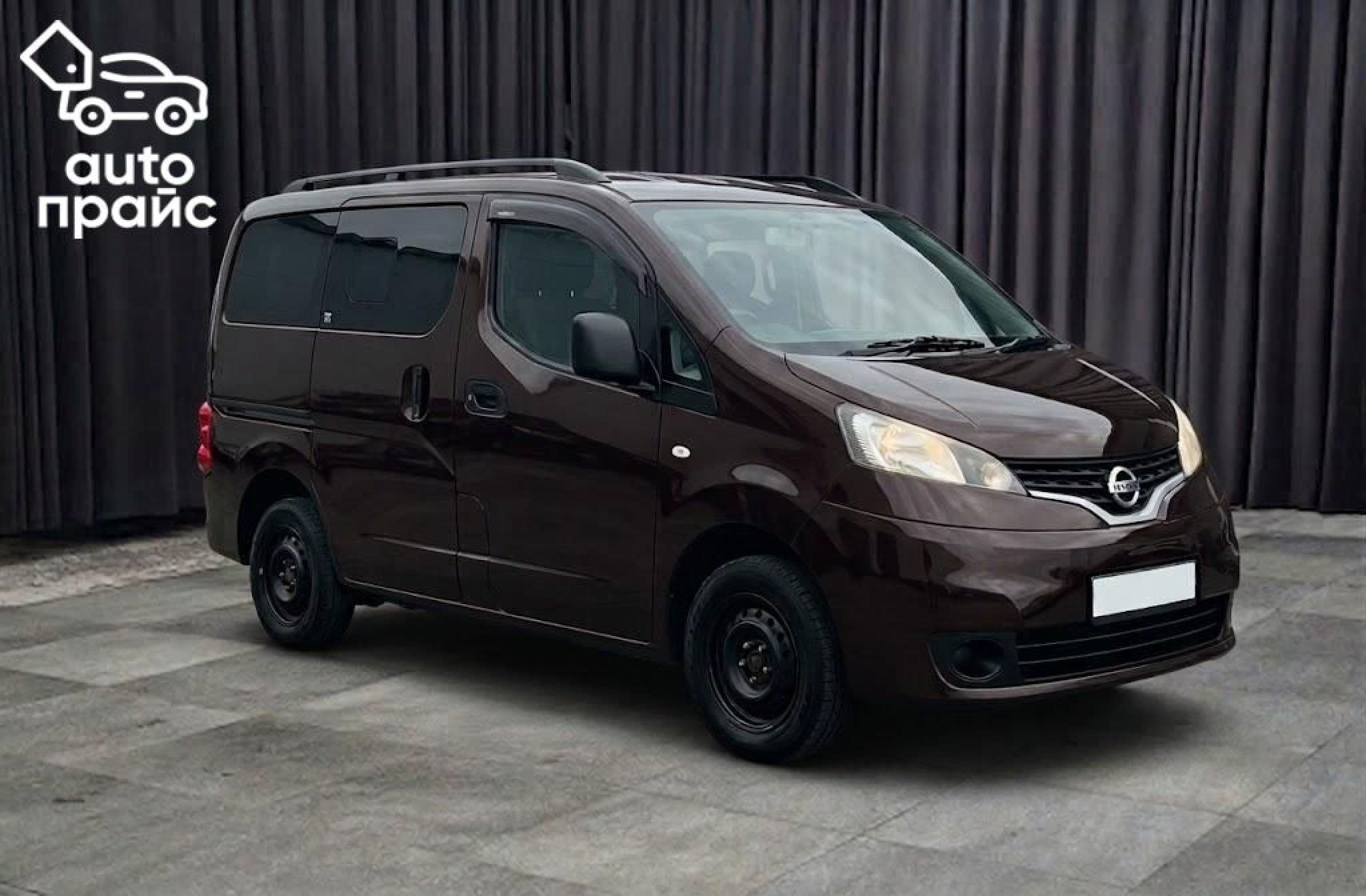 Nissan NV200 - 1
