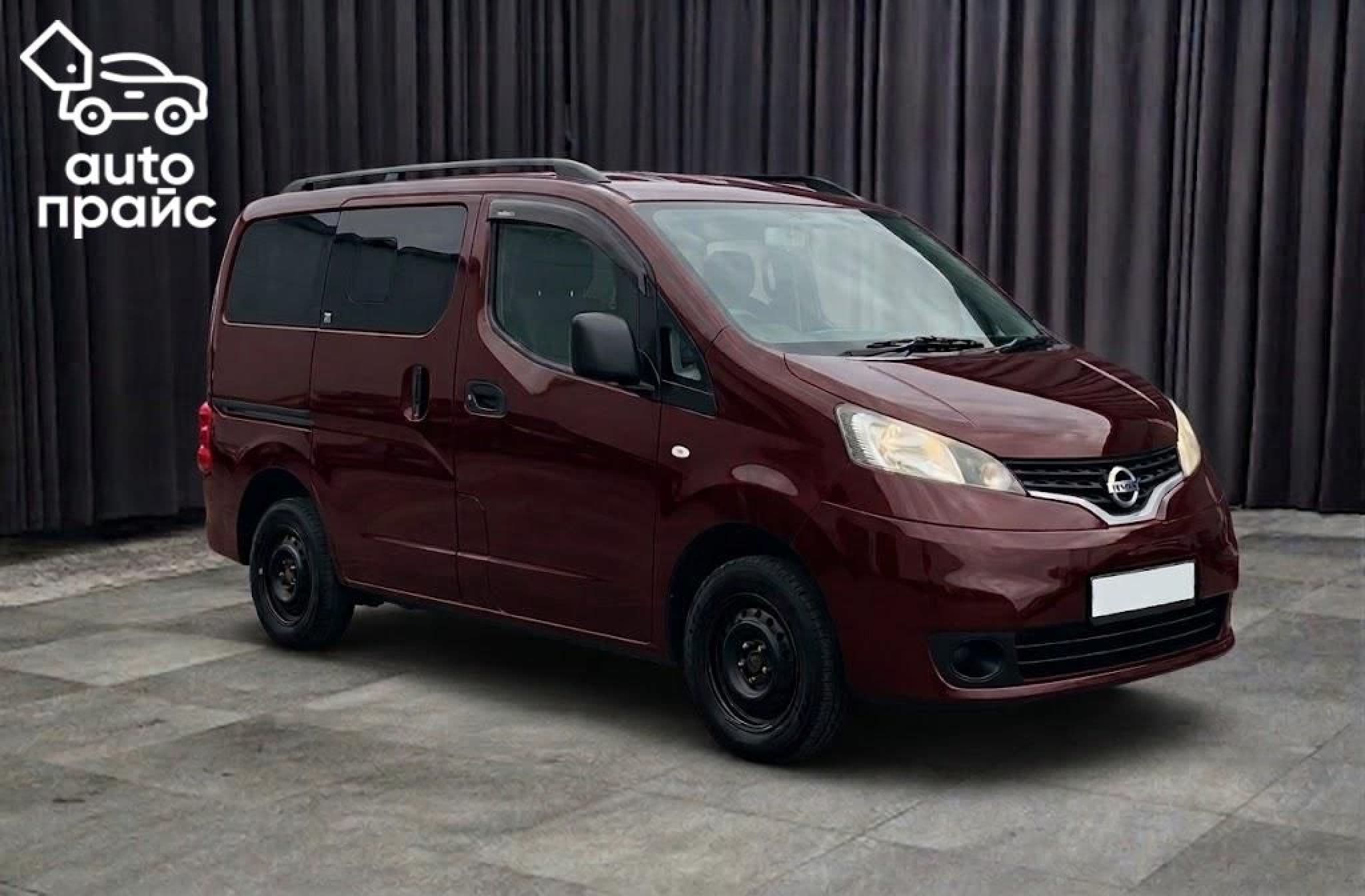 Nissan NV200 - 1
