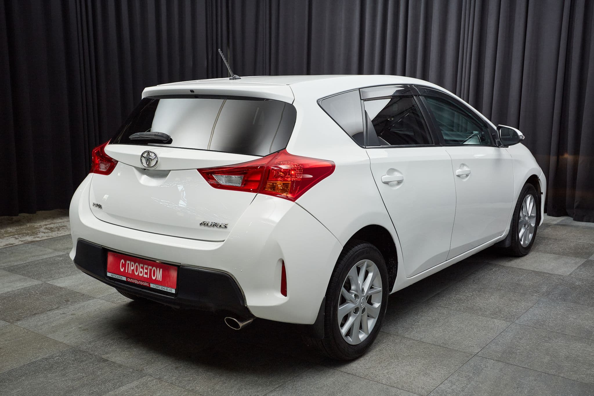 Toyota Auris - 4