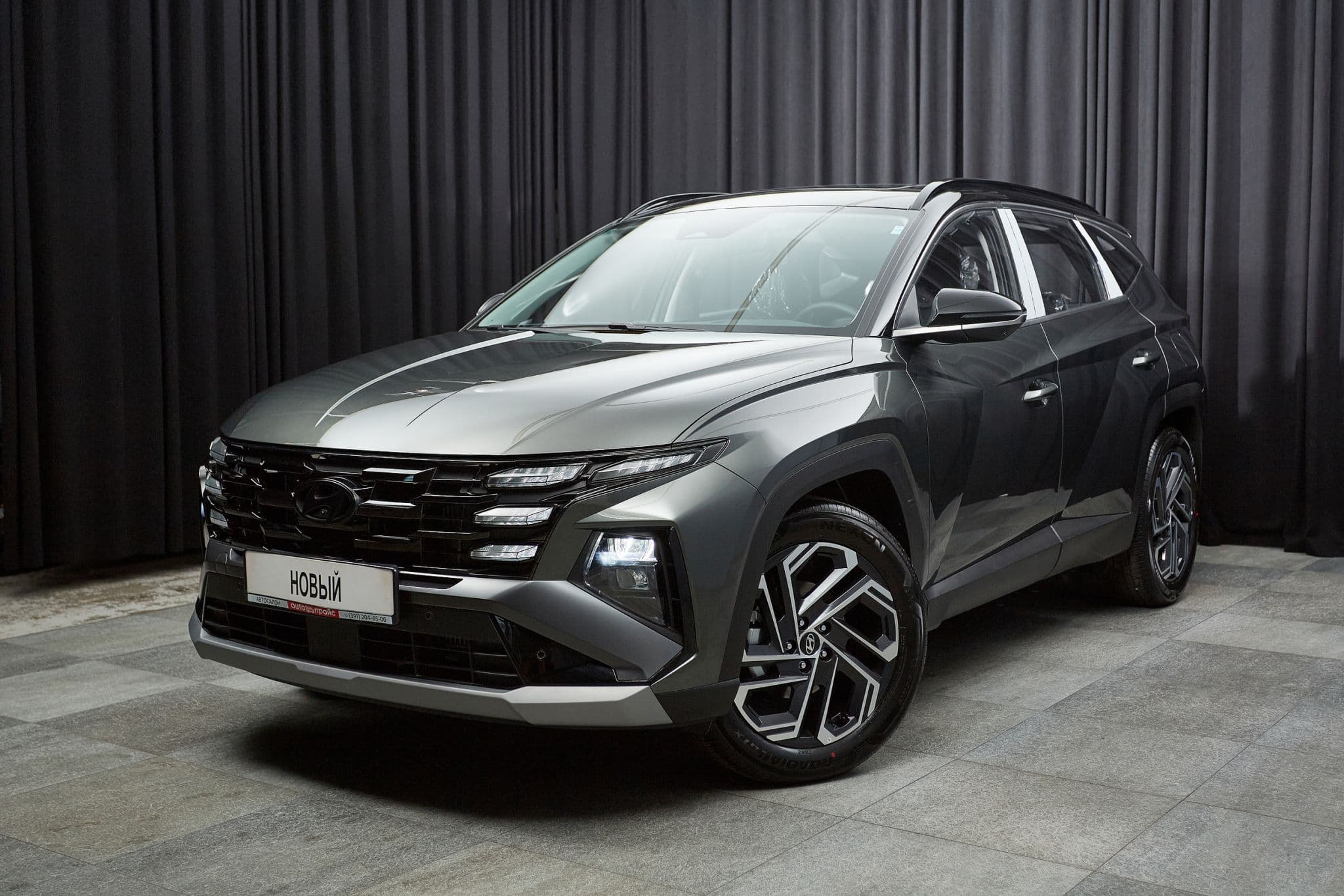 Hyundai Tucson - 1