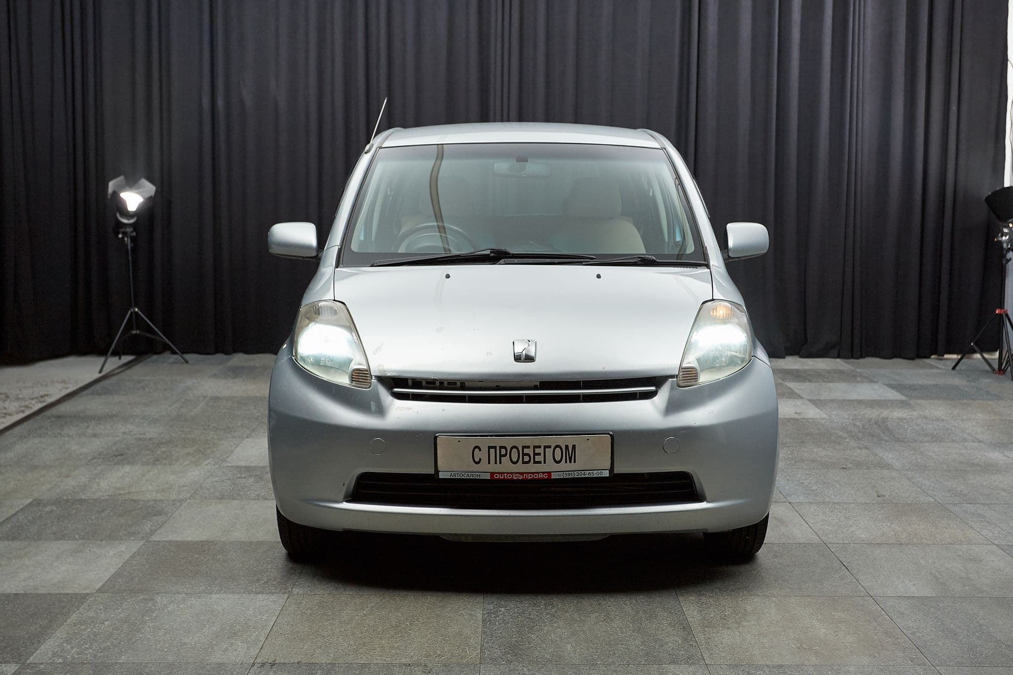 Toyota Passo - 2