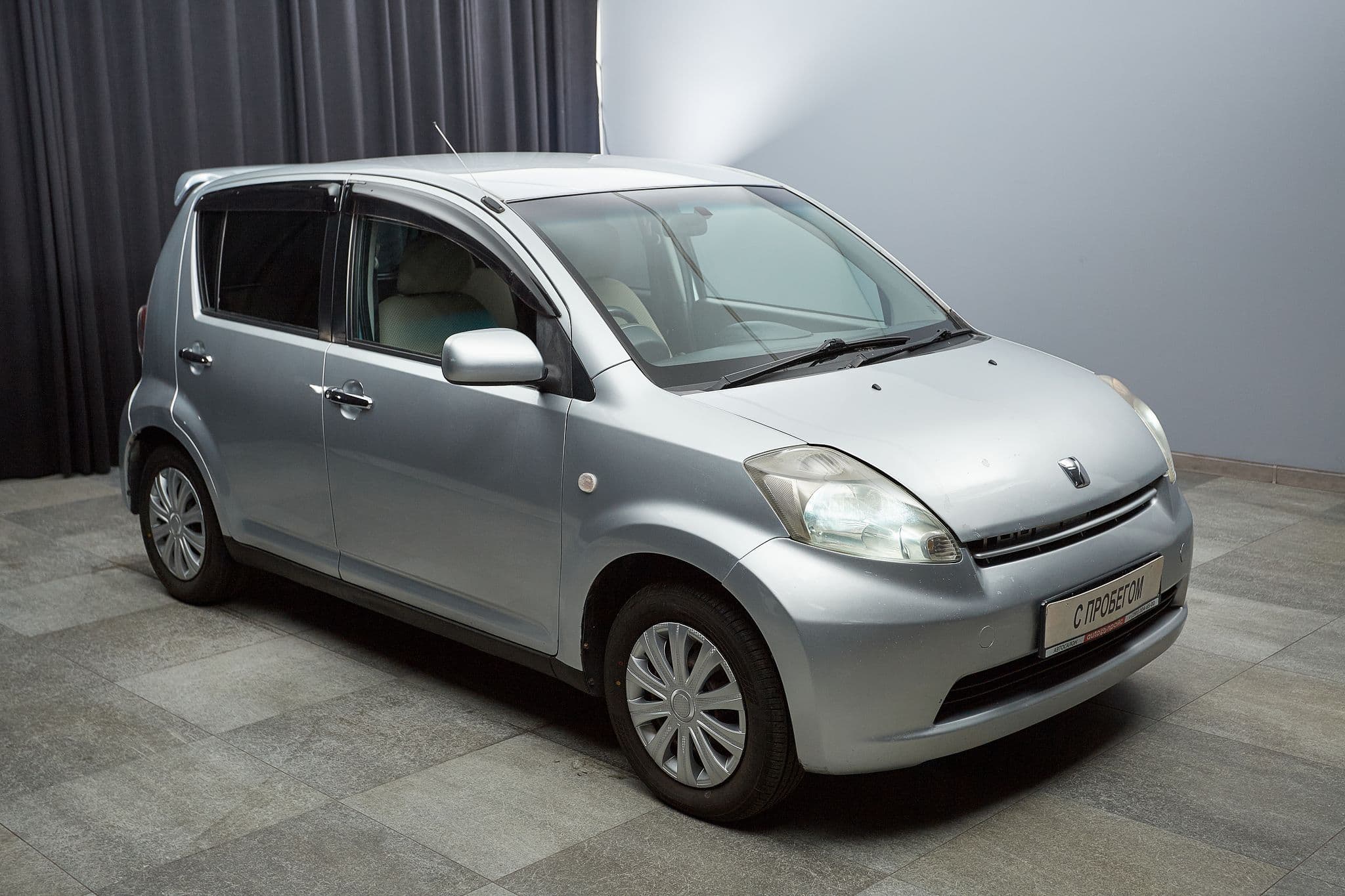 Toyota Passo - 3