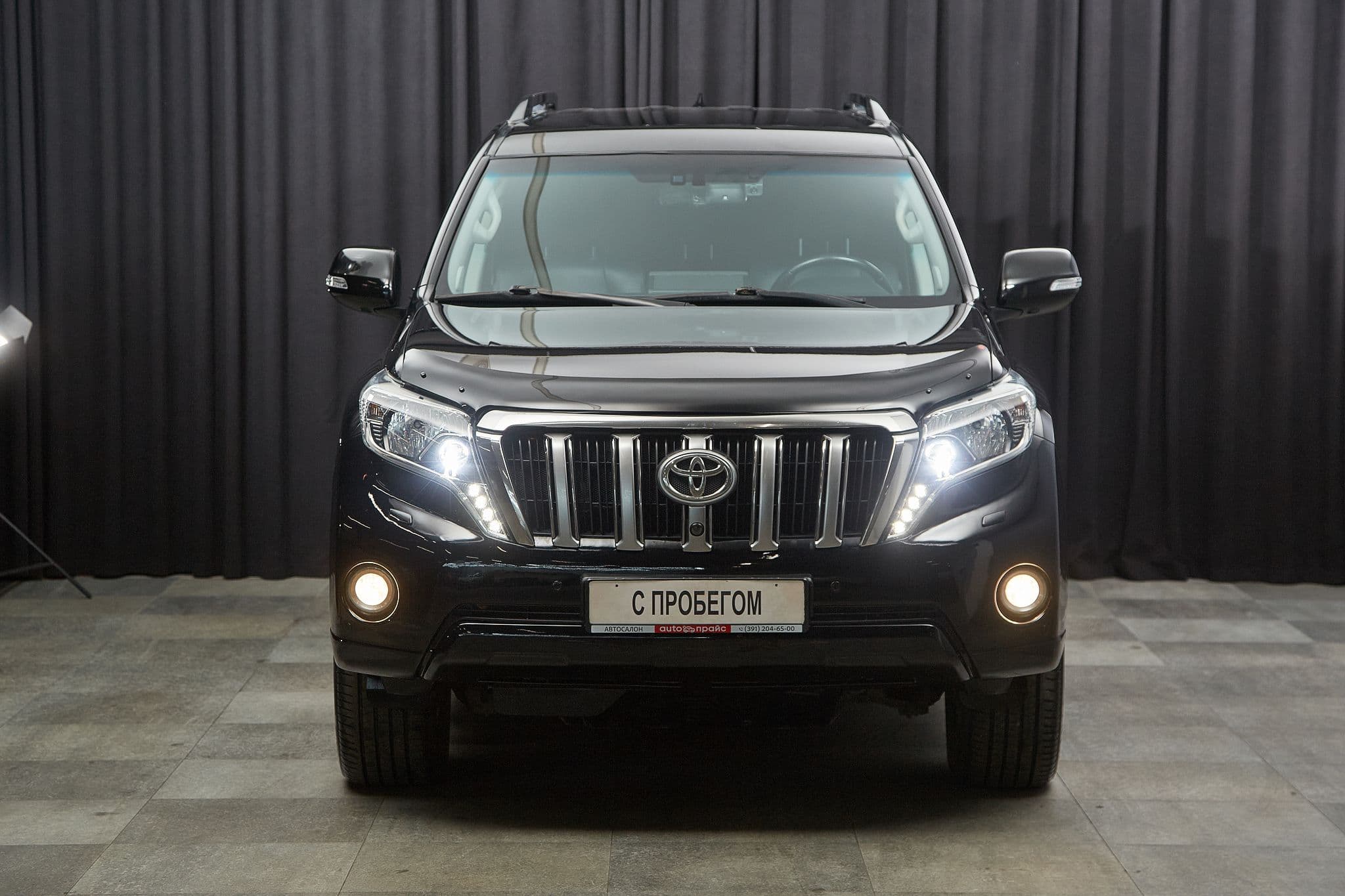 Toyota Land Cruiser Prado - 2