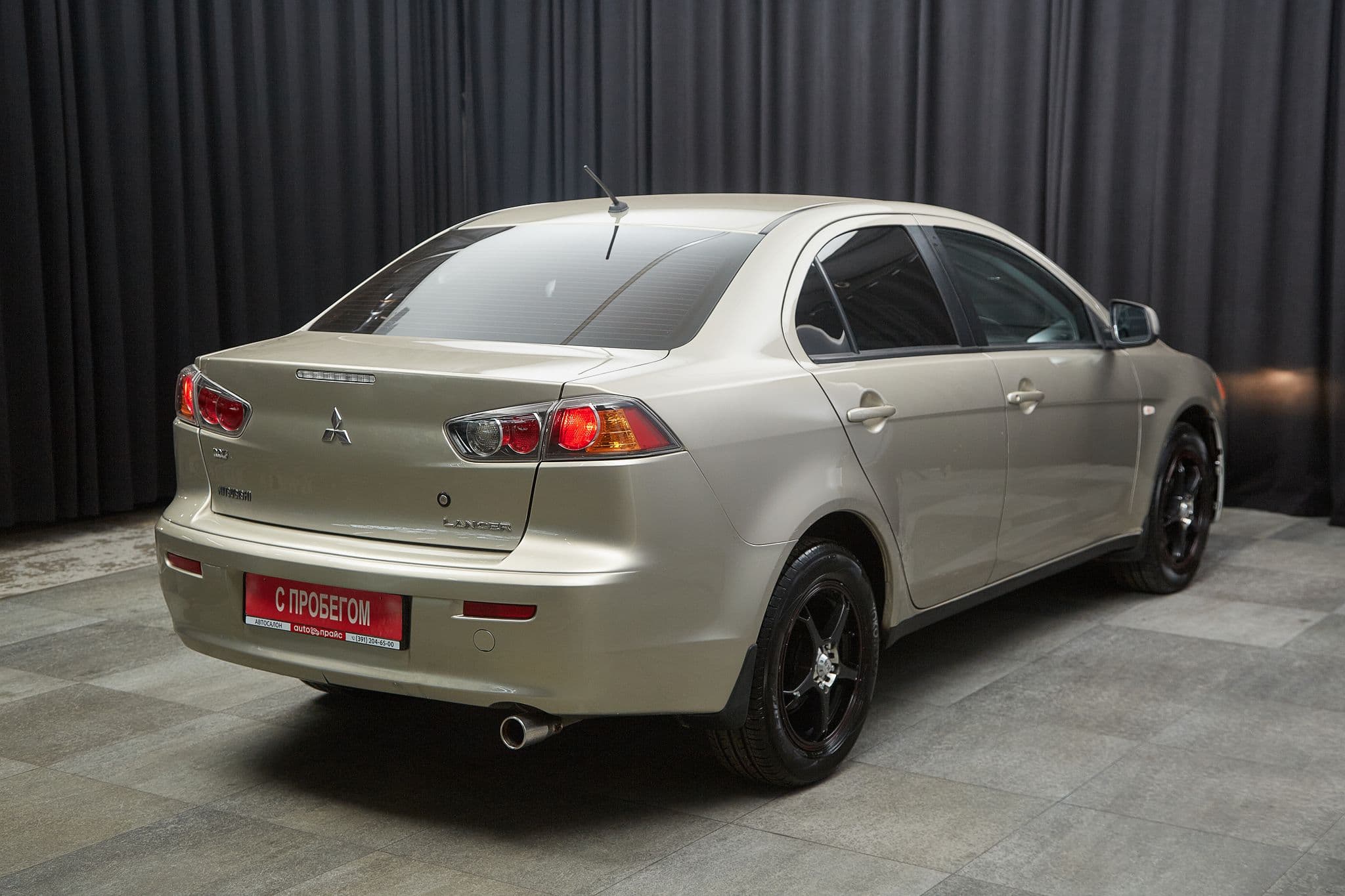 Mitsubishi Lancer - 4