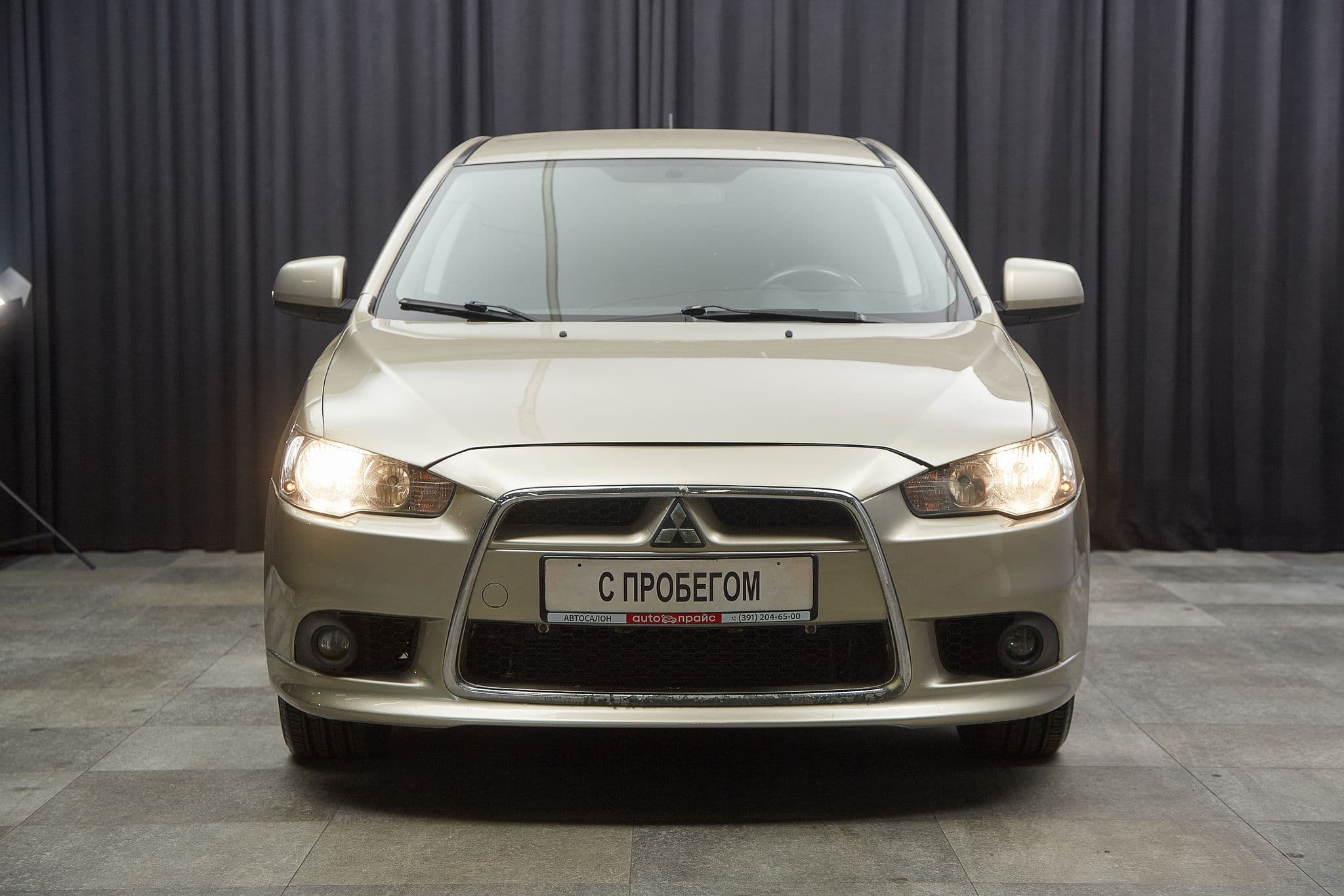 Mitsubishi Lancer - 2