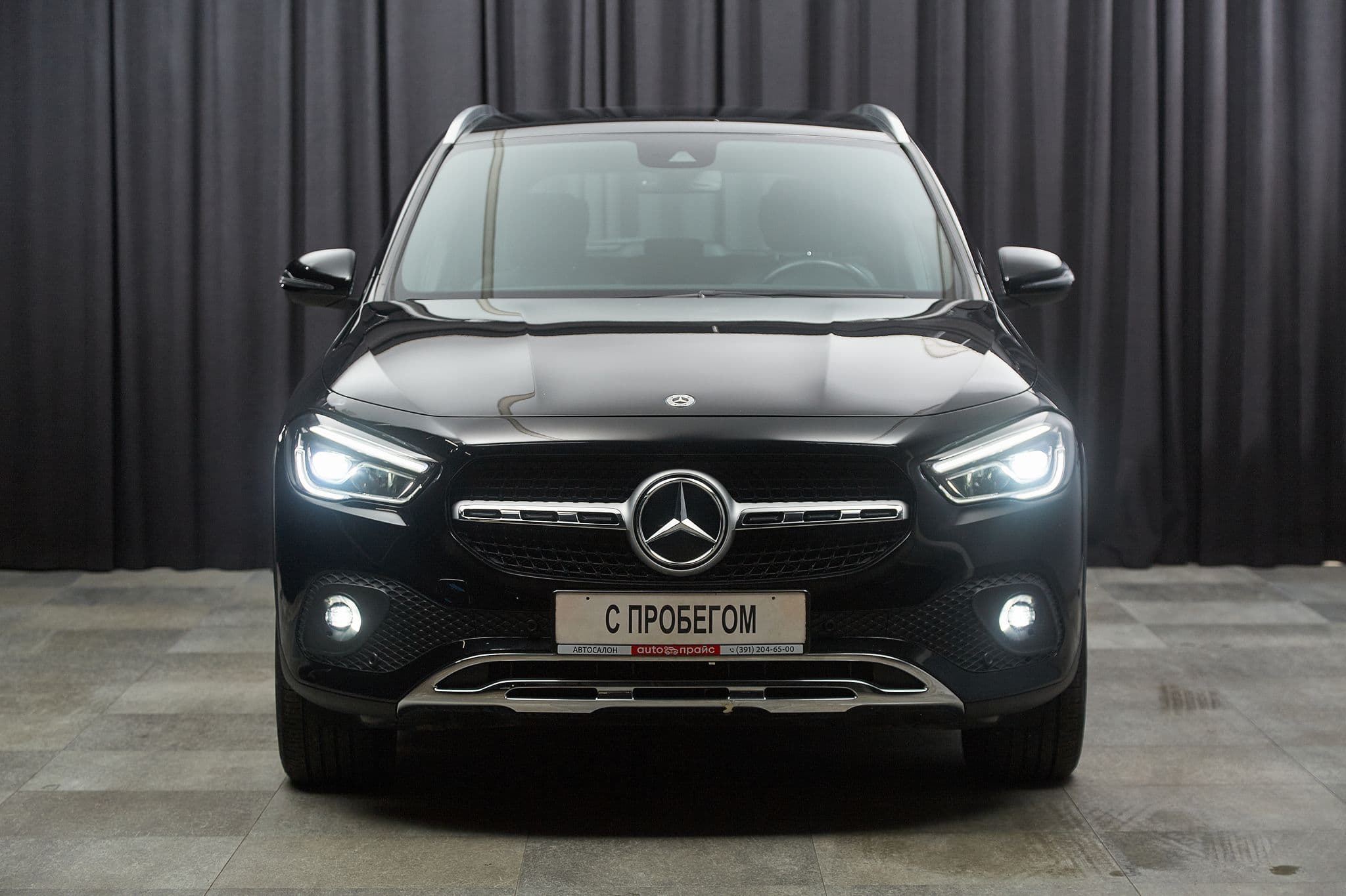 Mercedes-Benz GLA250 - 2