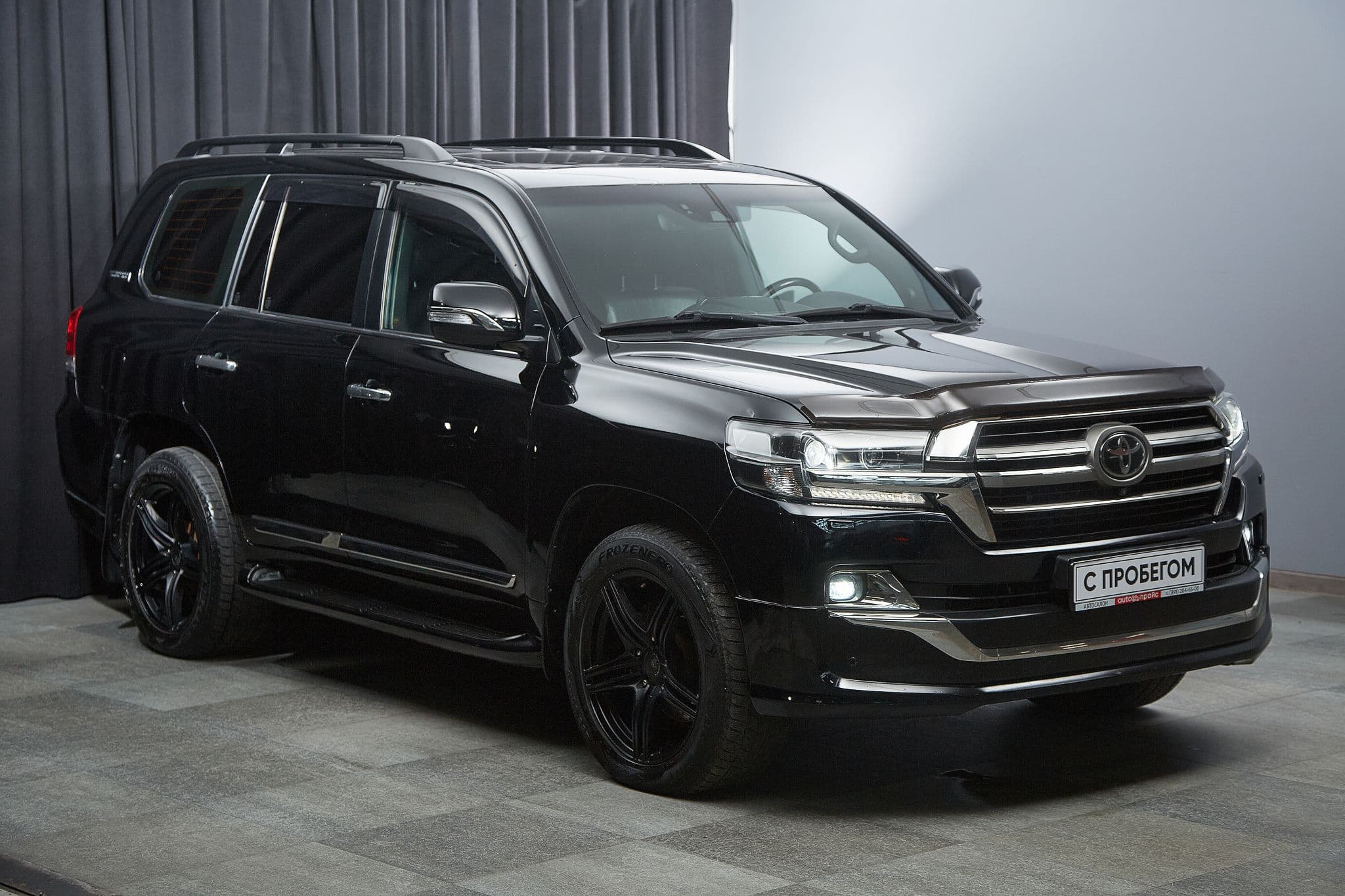 Toyota Land Cruiser - 3
