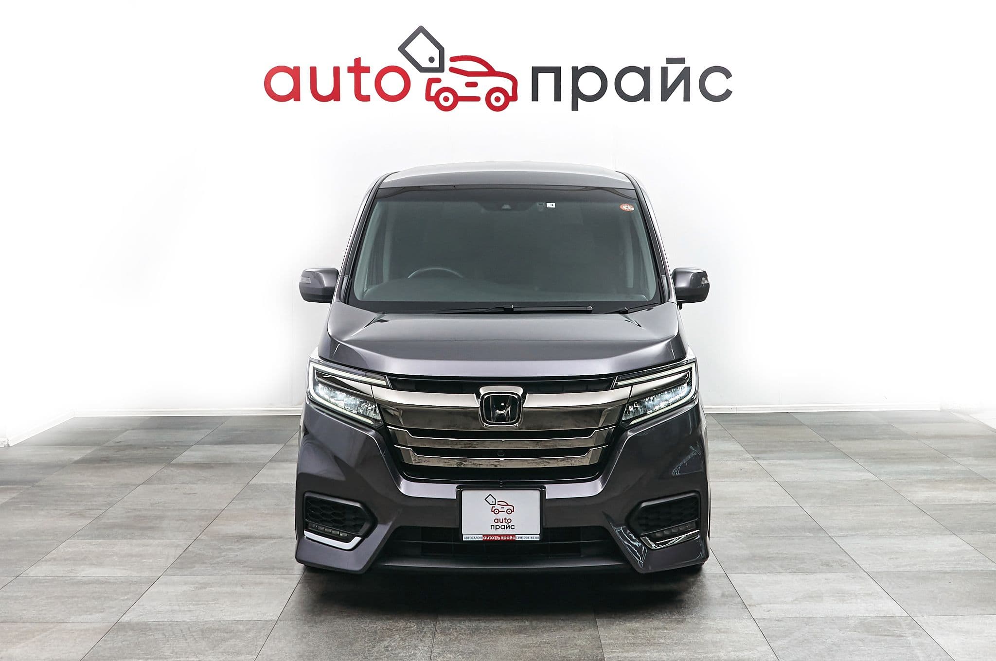 Honda Stepwgn - 1