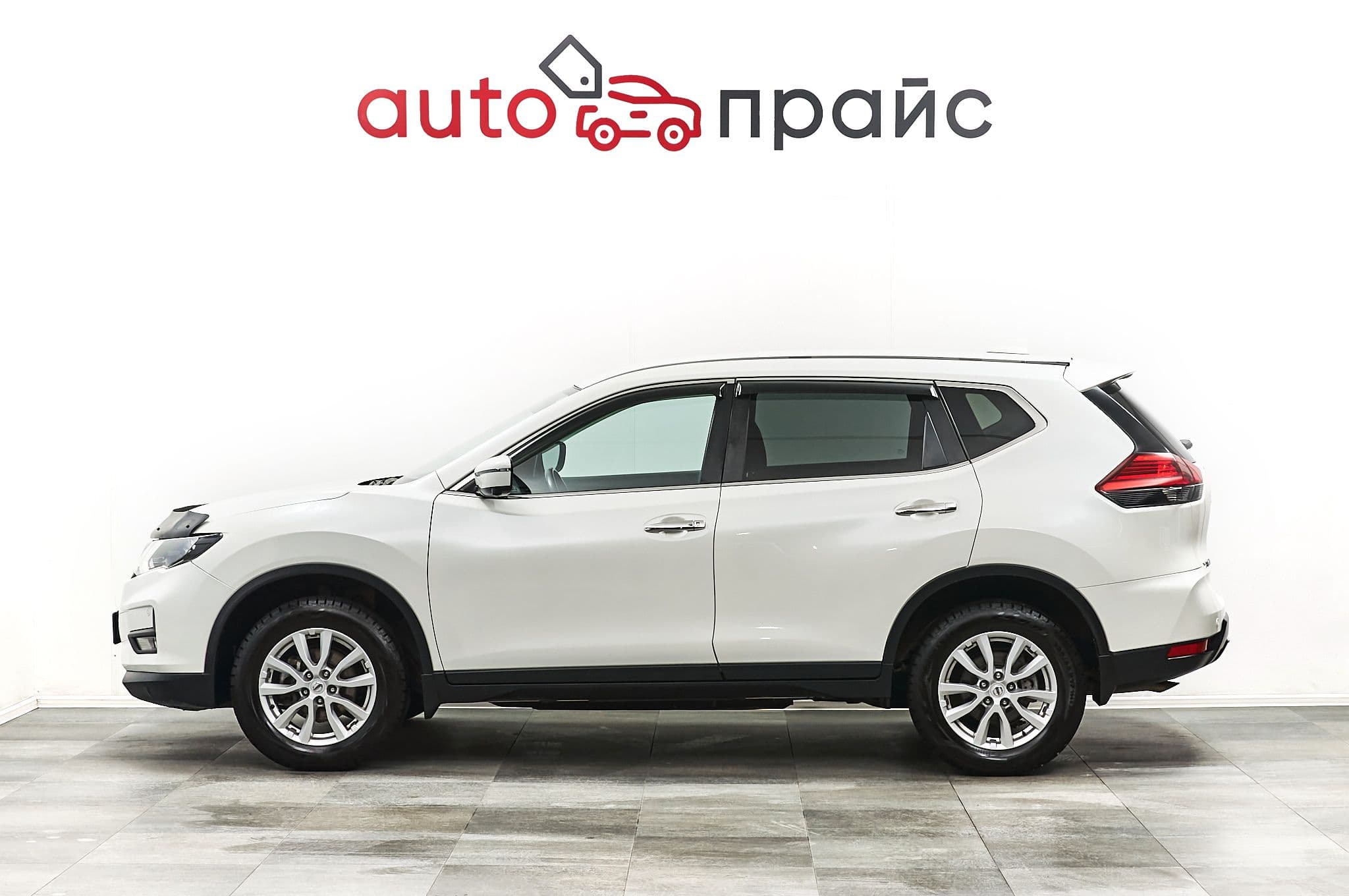 Nissan X-Trail - 3