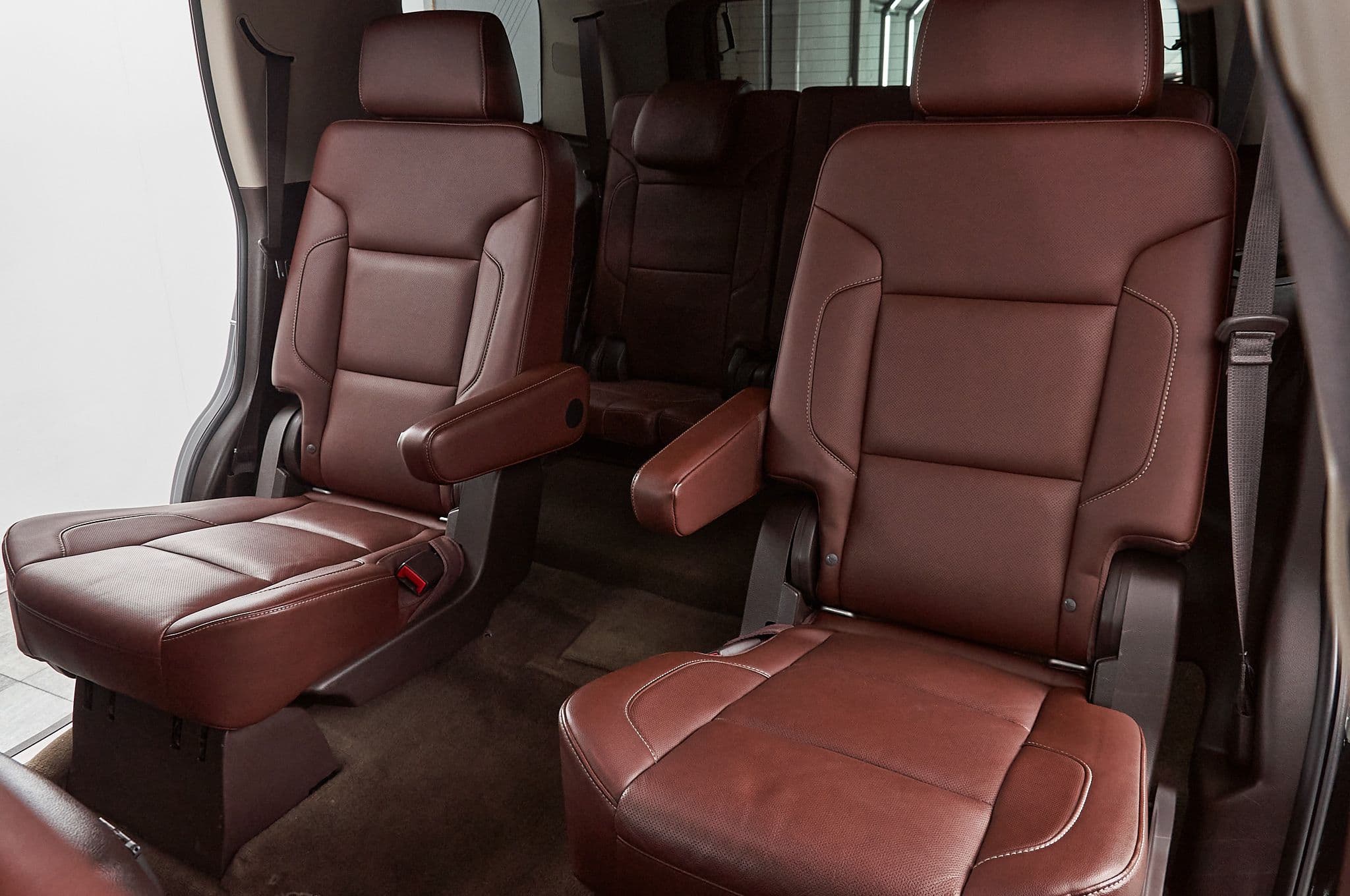 Chevrolet Tahoe - 5