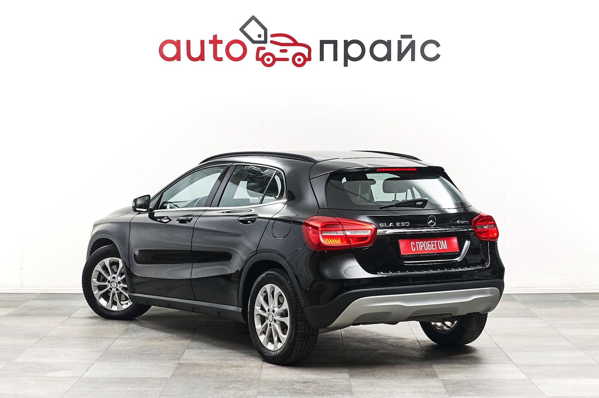 Mercedes-Benz GLA-250 - 4