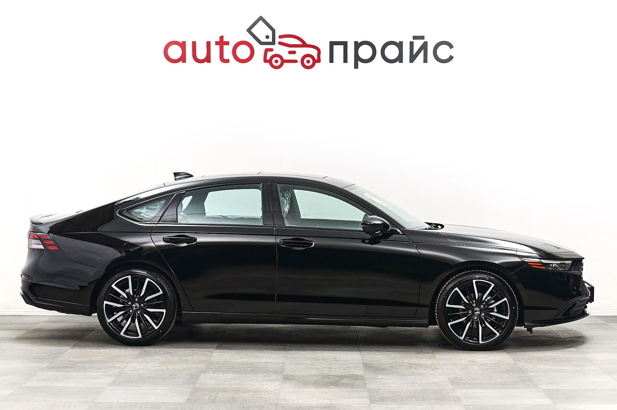 Honda Accord - 4