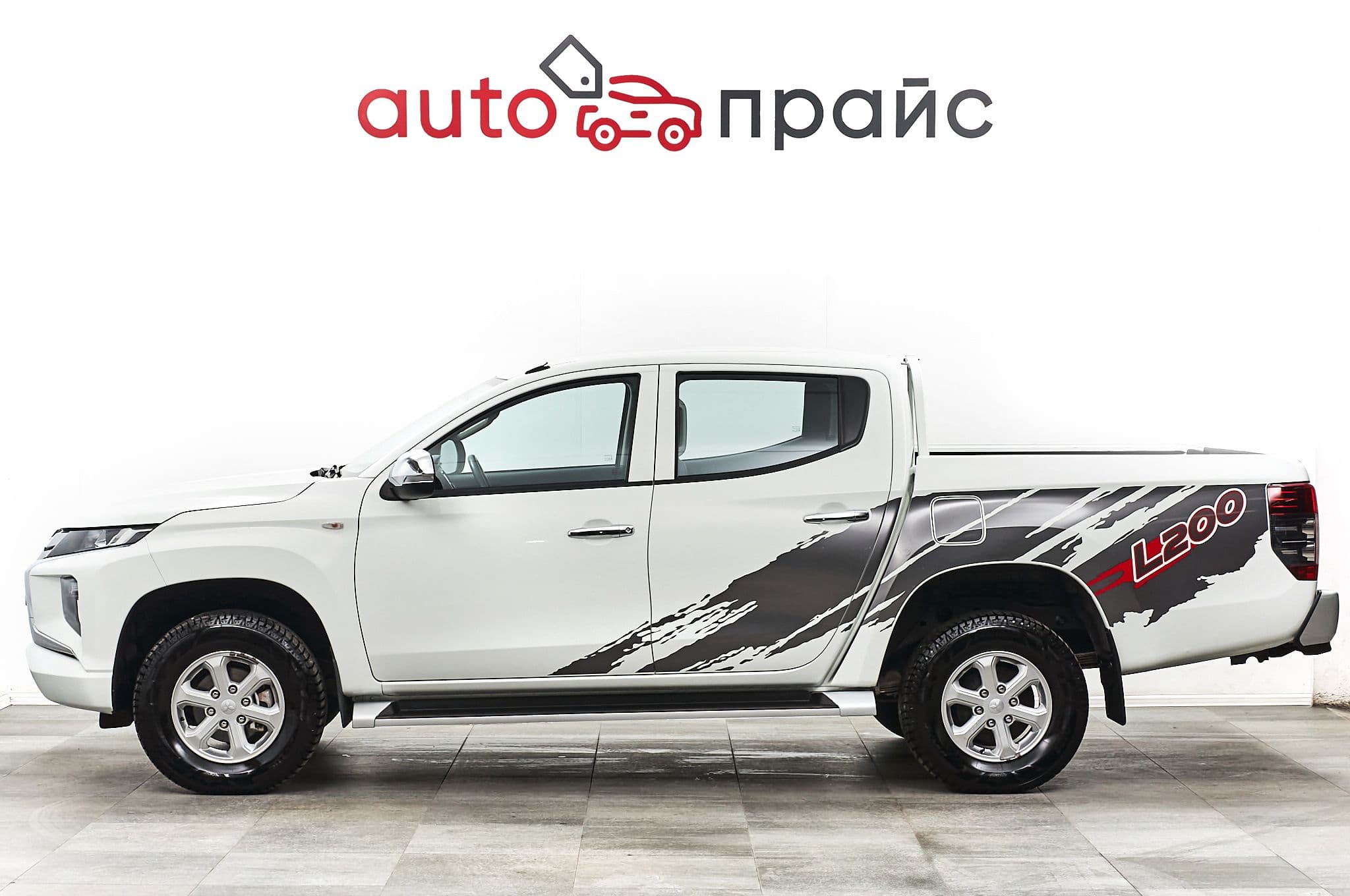 Mitsubishi L200 - 3