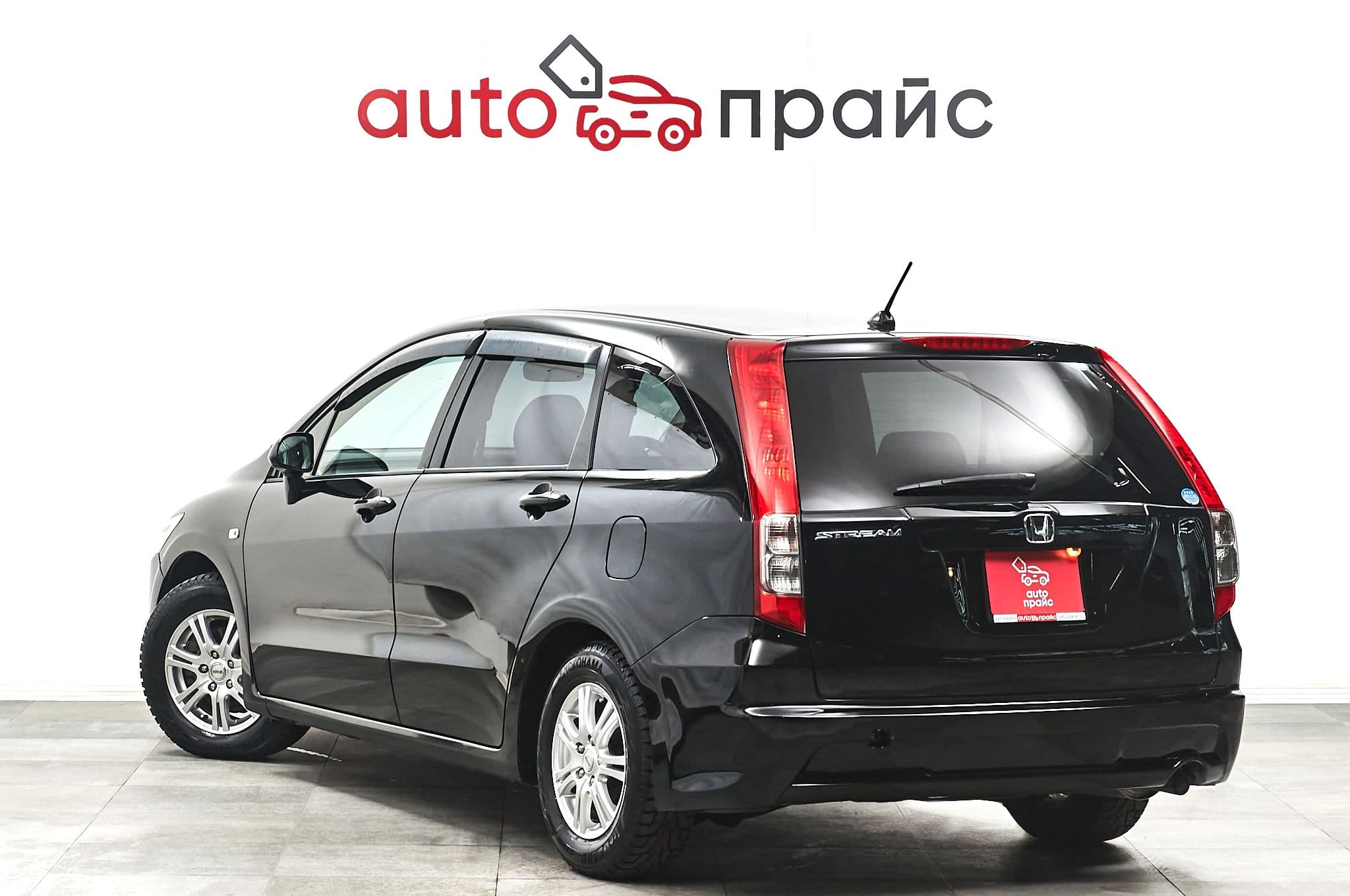 Honda Stream - 4