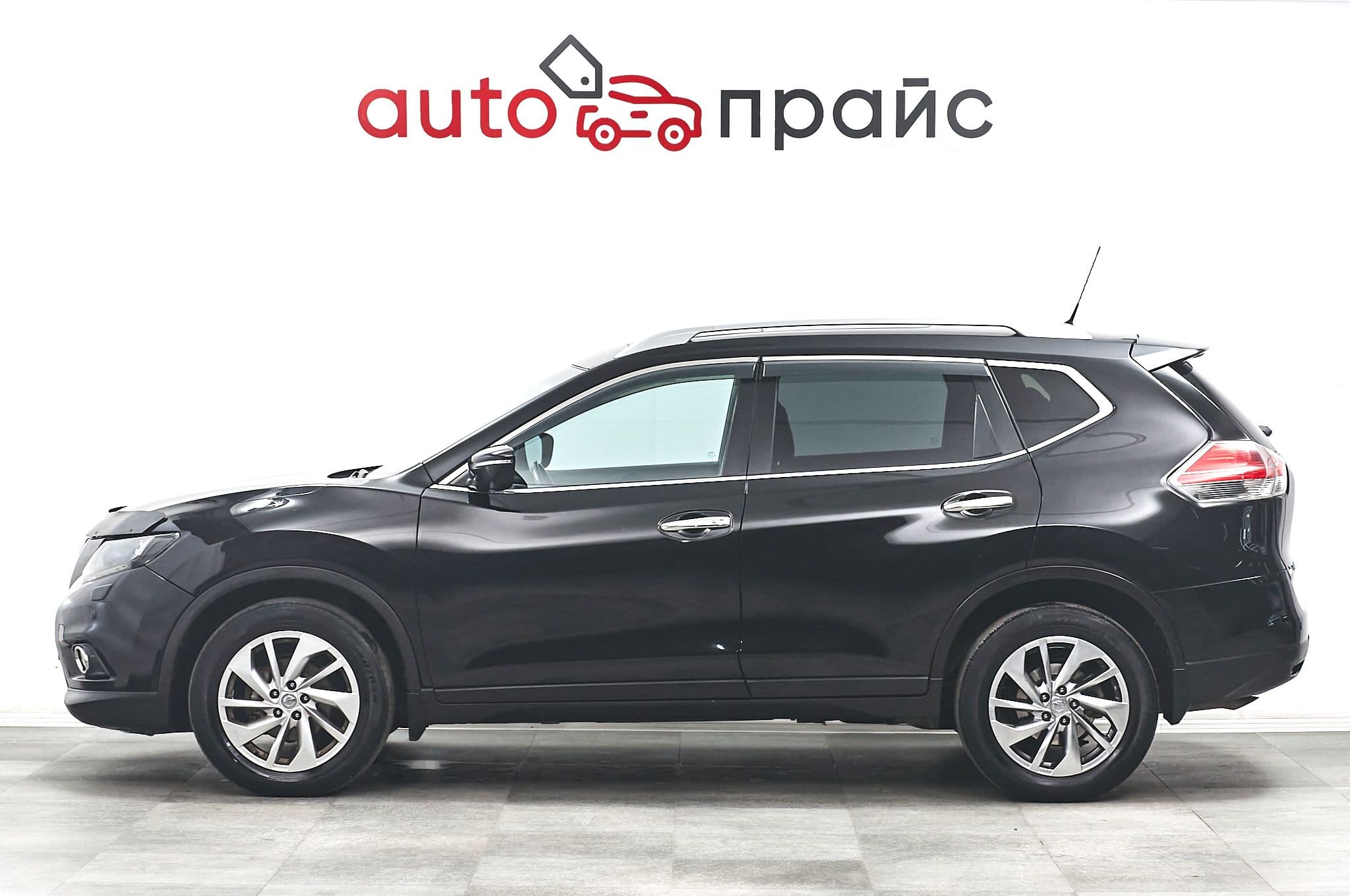 Nissan X-Trail - 3