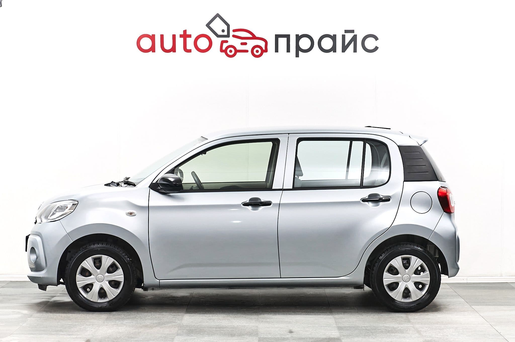 Toyota Passo - 3