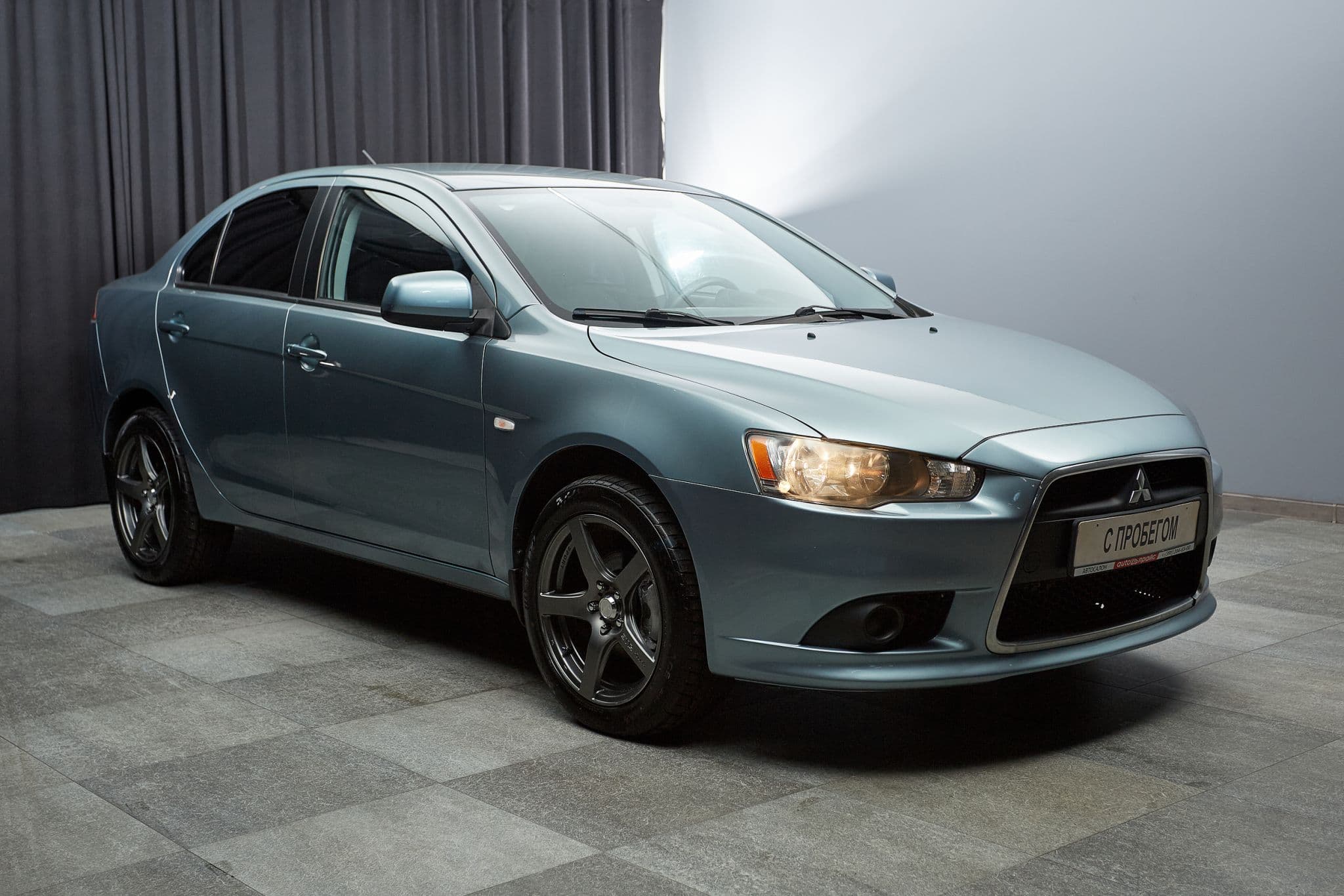 Mitsubishi Lancer - 3
