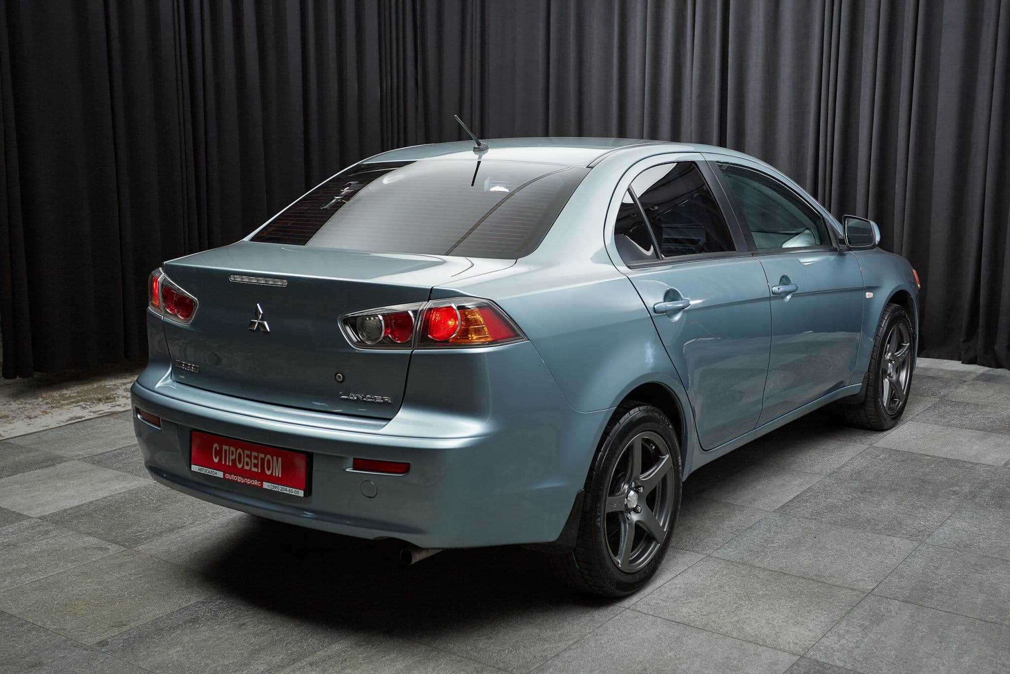 Mitsubishi Lancer - 4