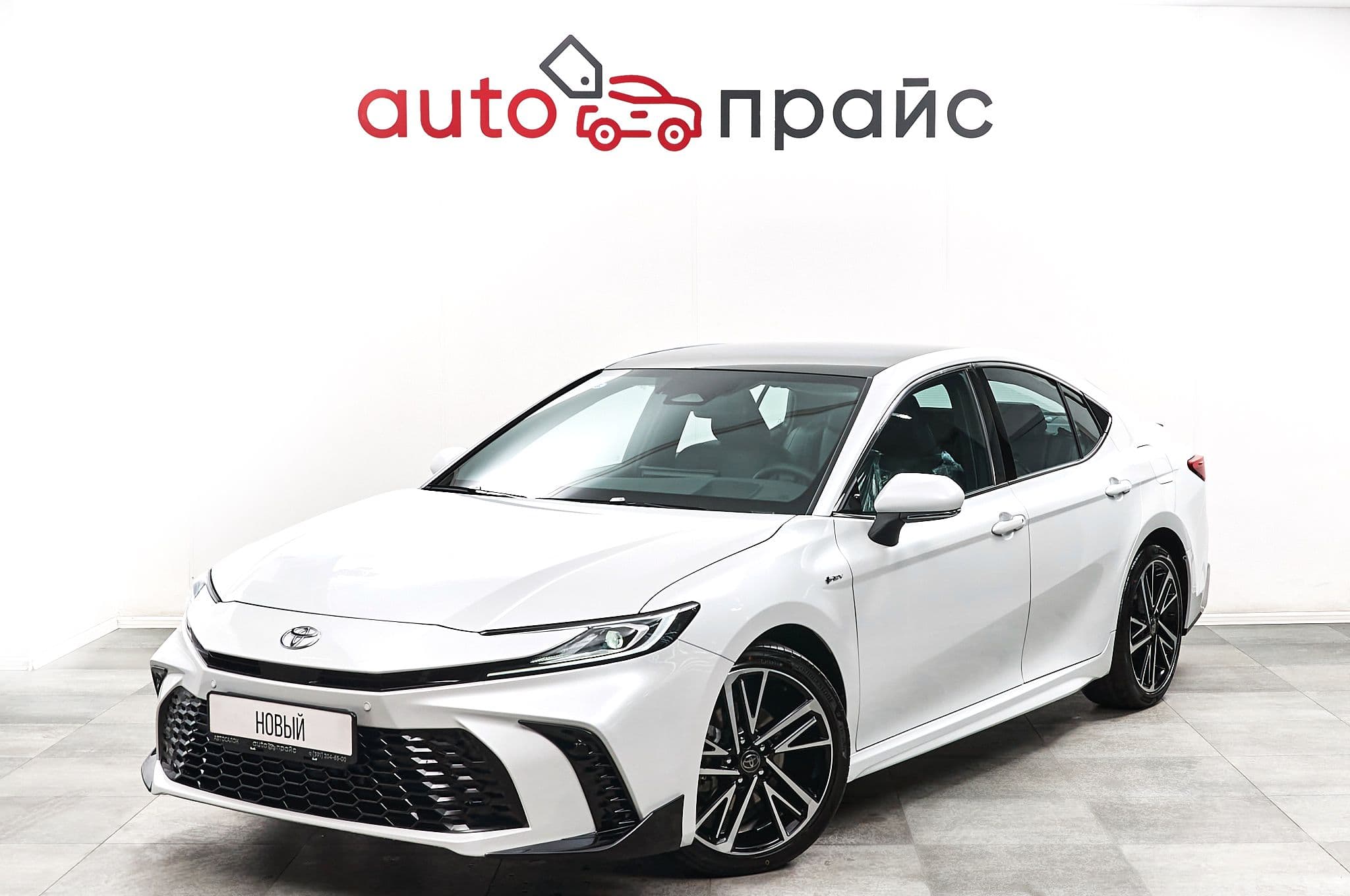 Toyota Camry - 2