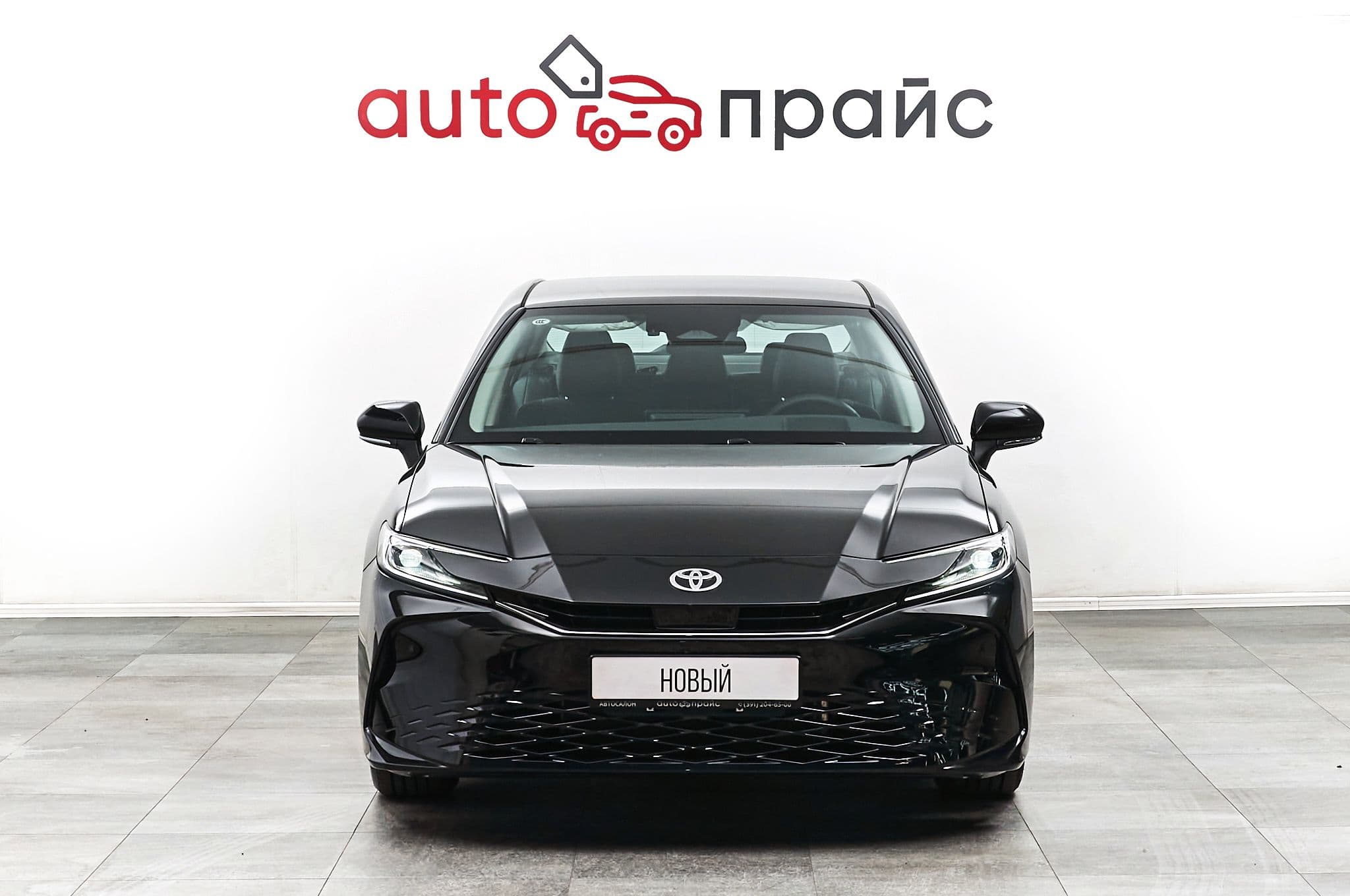 Toyota Camry - 2