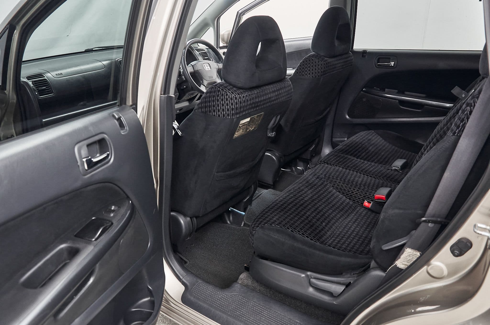 Honda Stream - 1