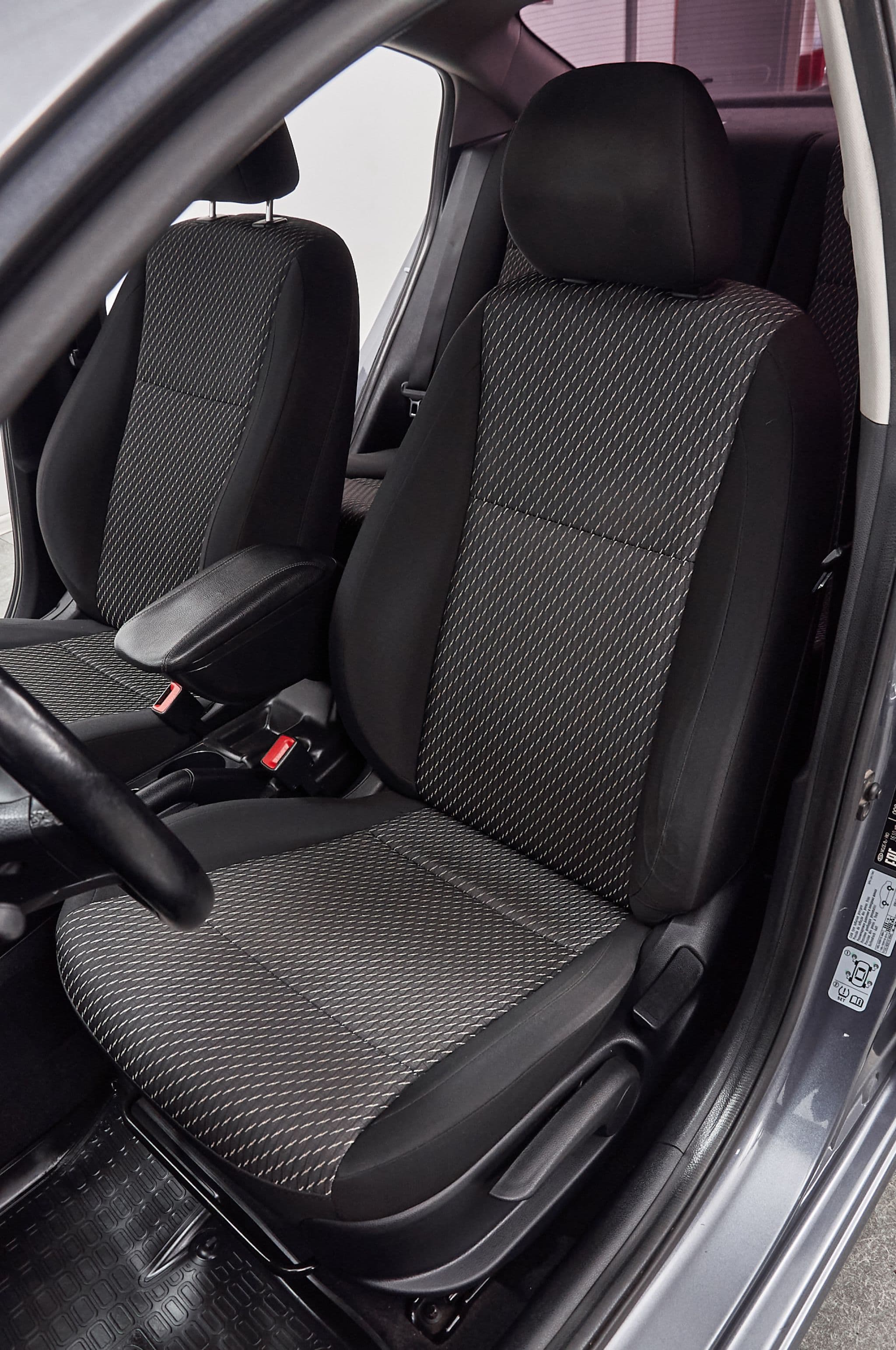 Kia Rio - 4
