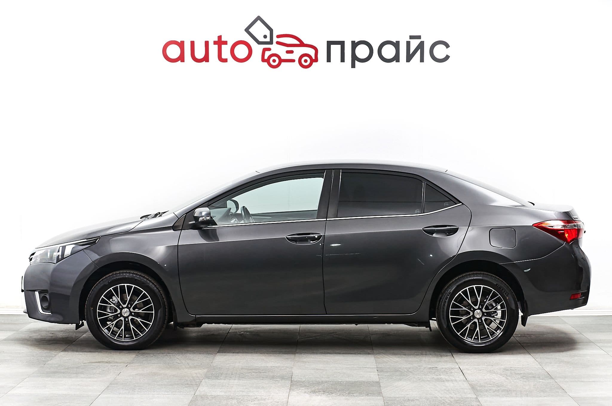 Toyota Corolla - 3