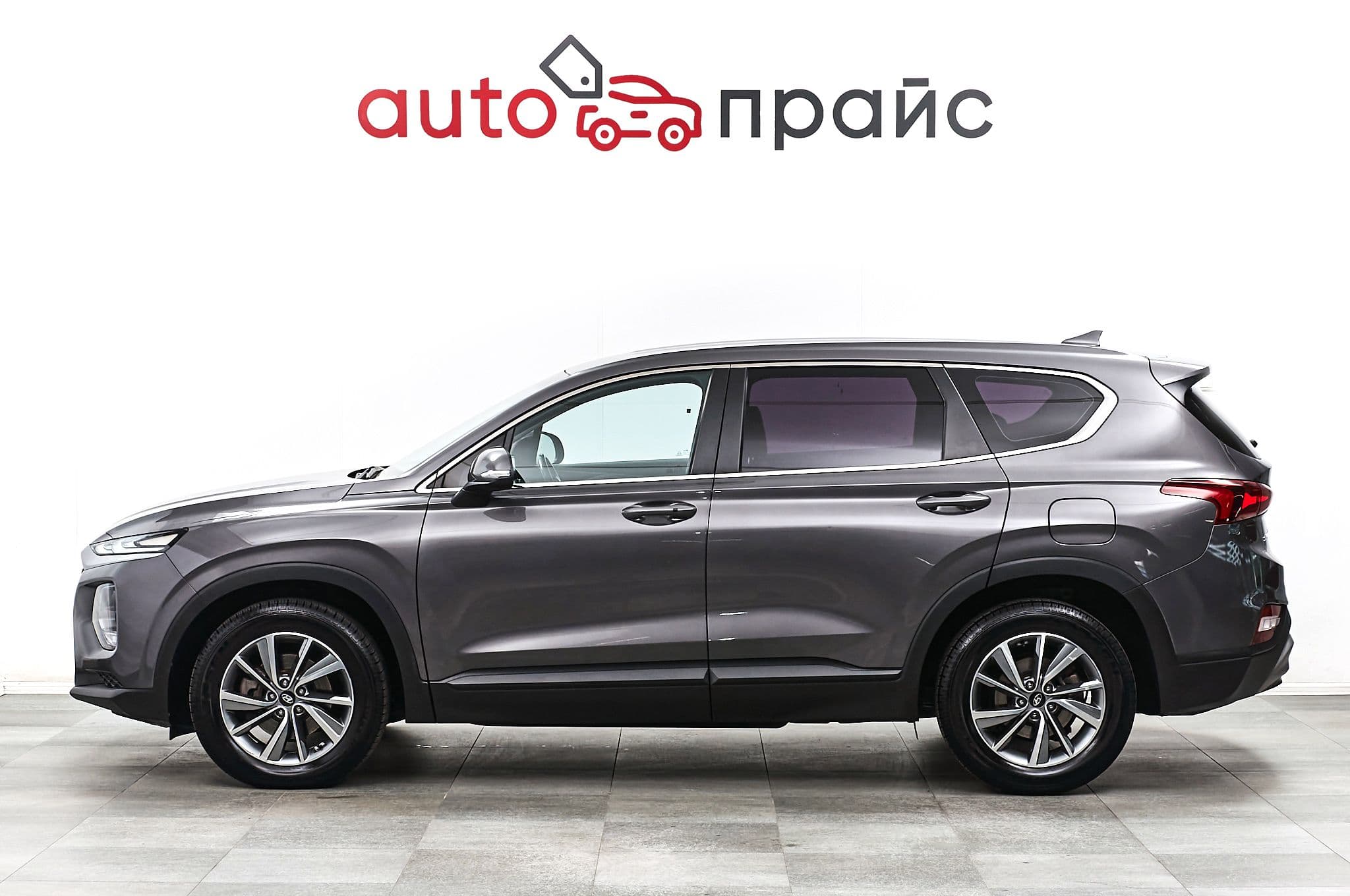 Hyundai Santa Fe - 3